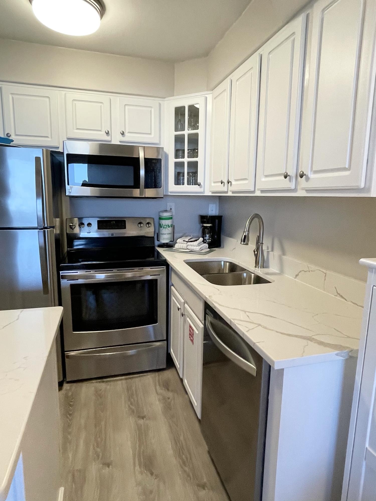 Jetty East Condominium - Residential