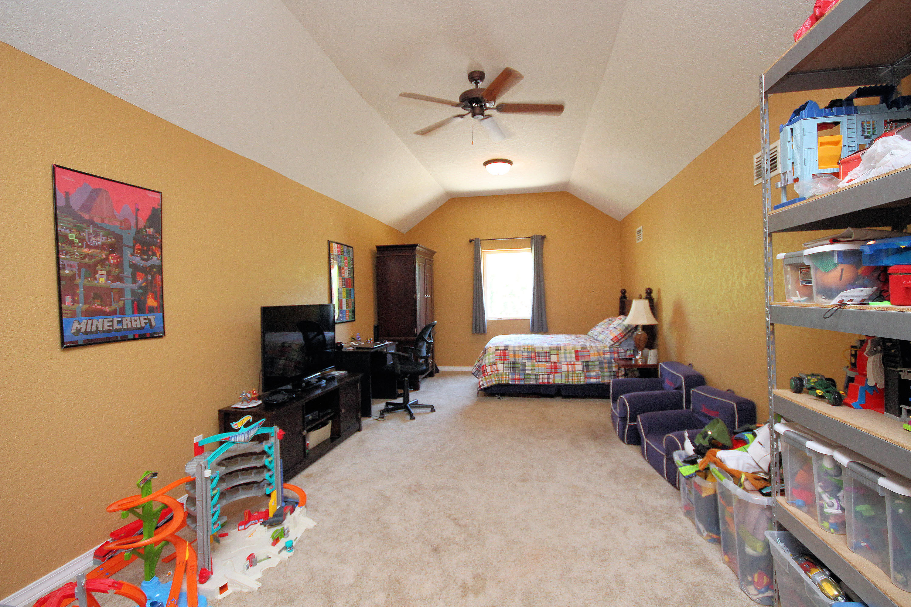 BAYOU BREEZE - Residential