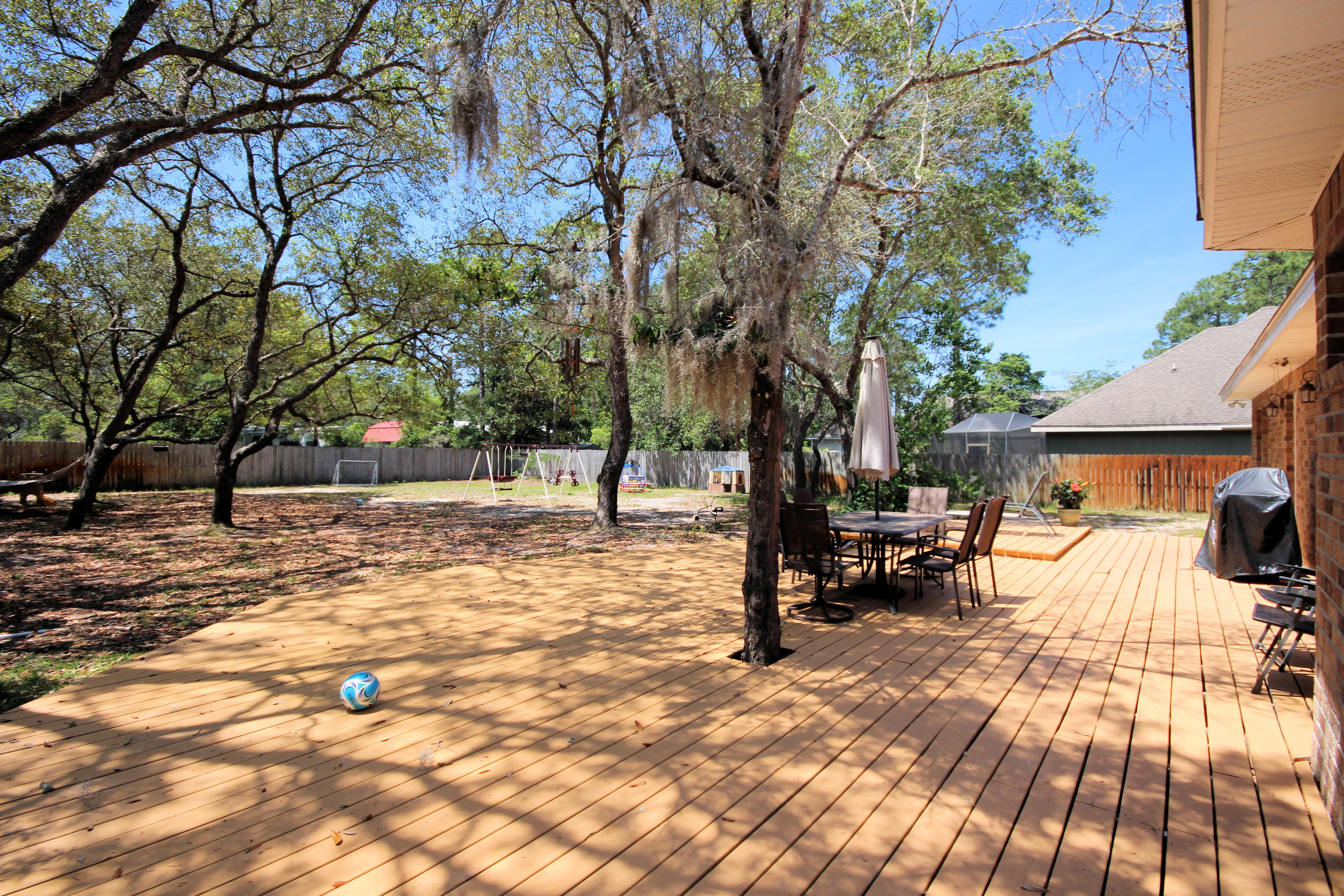 BAYOU BREEZE - Residential