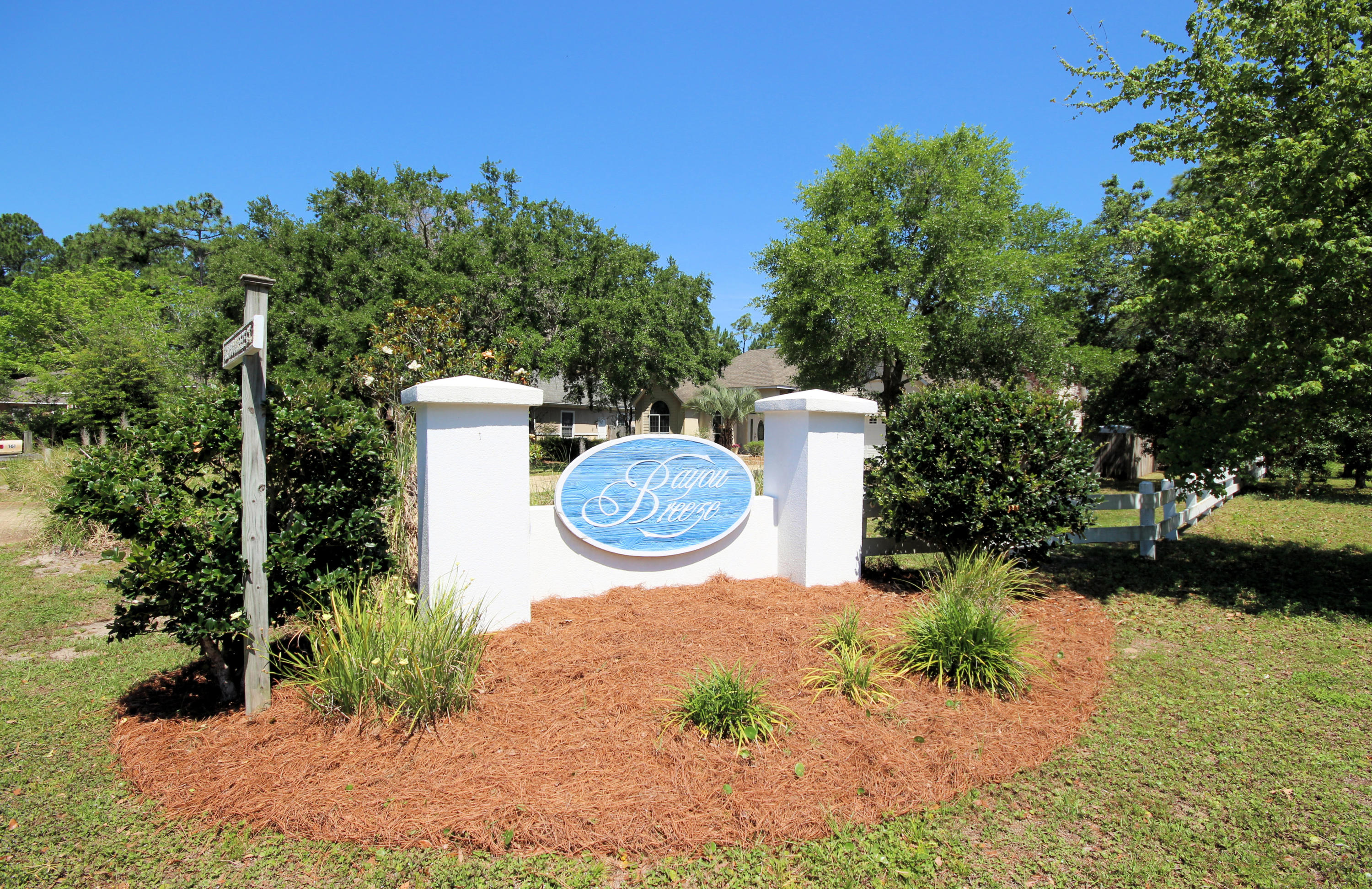 BAYOU BREEZE - Residential