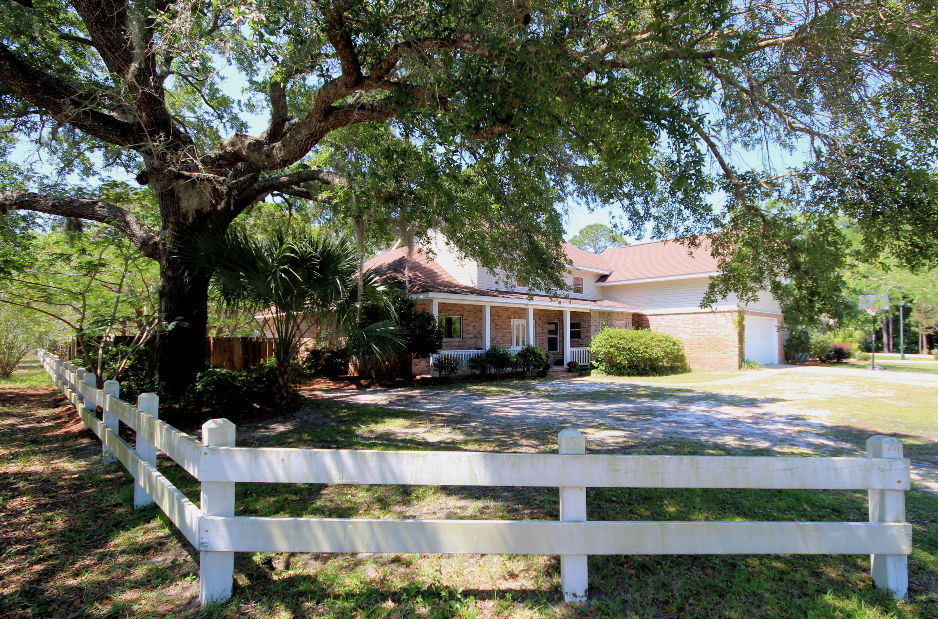 BAYOU BREEZE - Residential