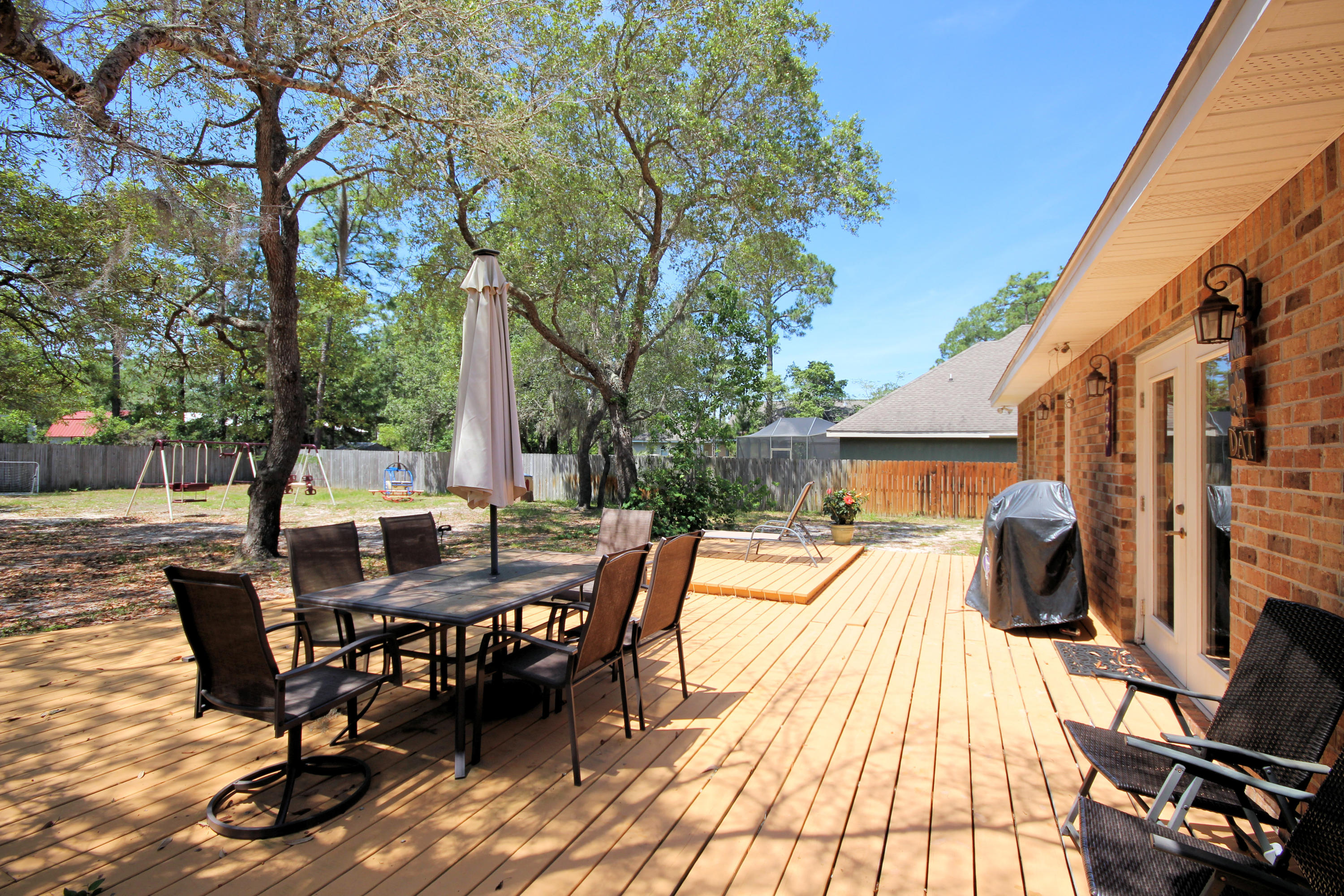 BAYOU BREEZE - Residential