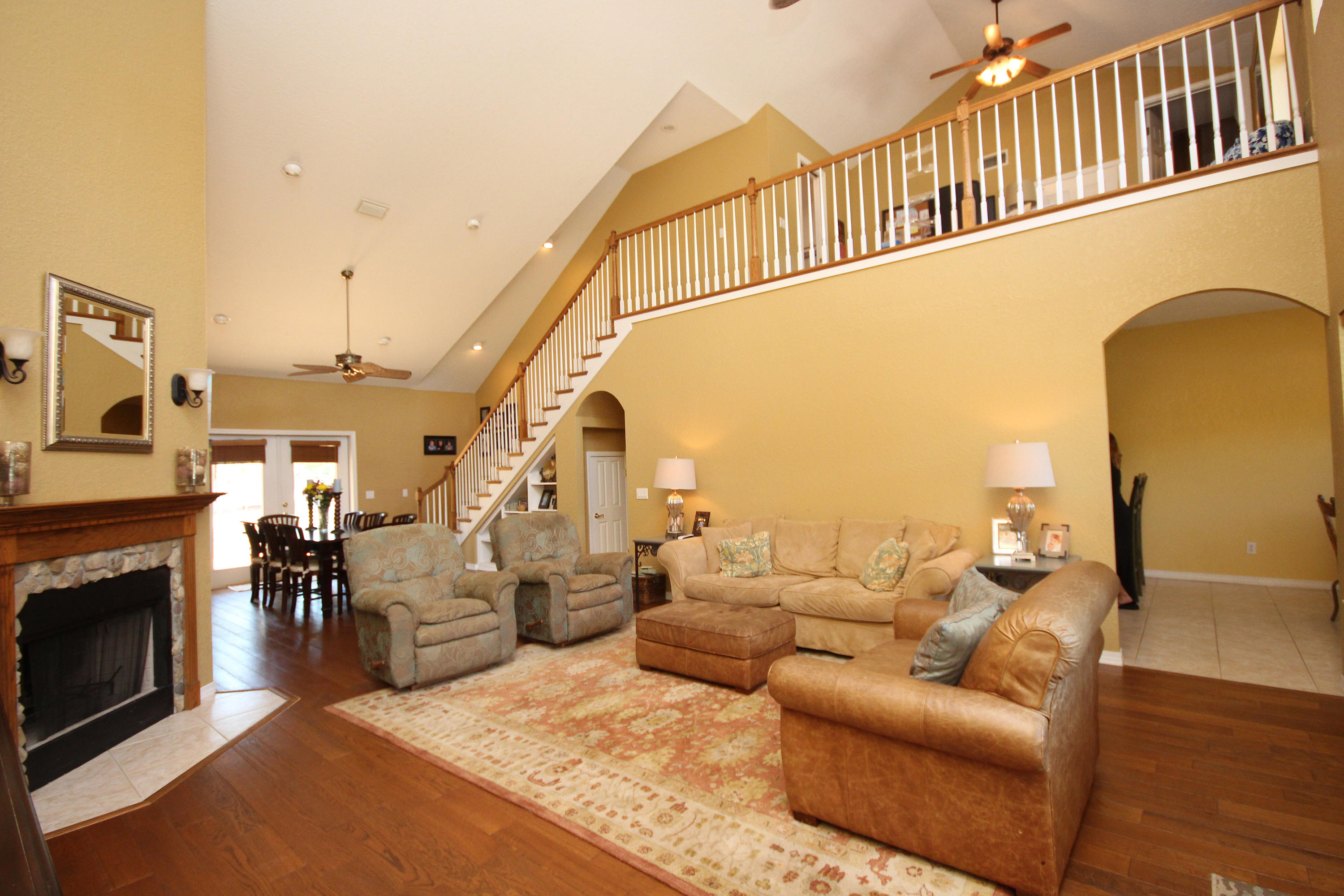 BAYOU BREEZE - Residential