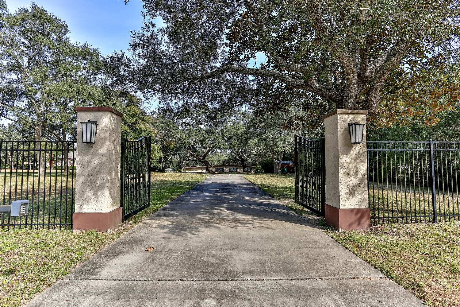 GARNIERS HEIGHTS - Residential