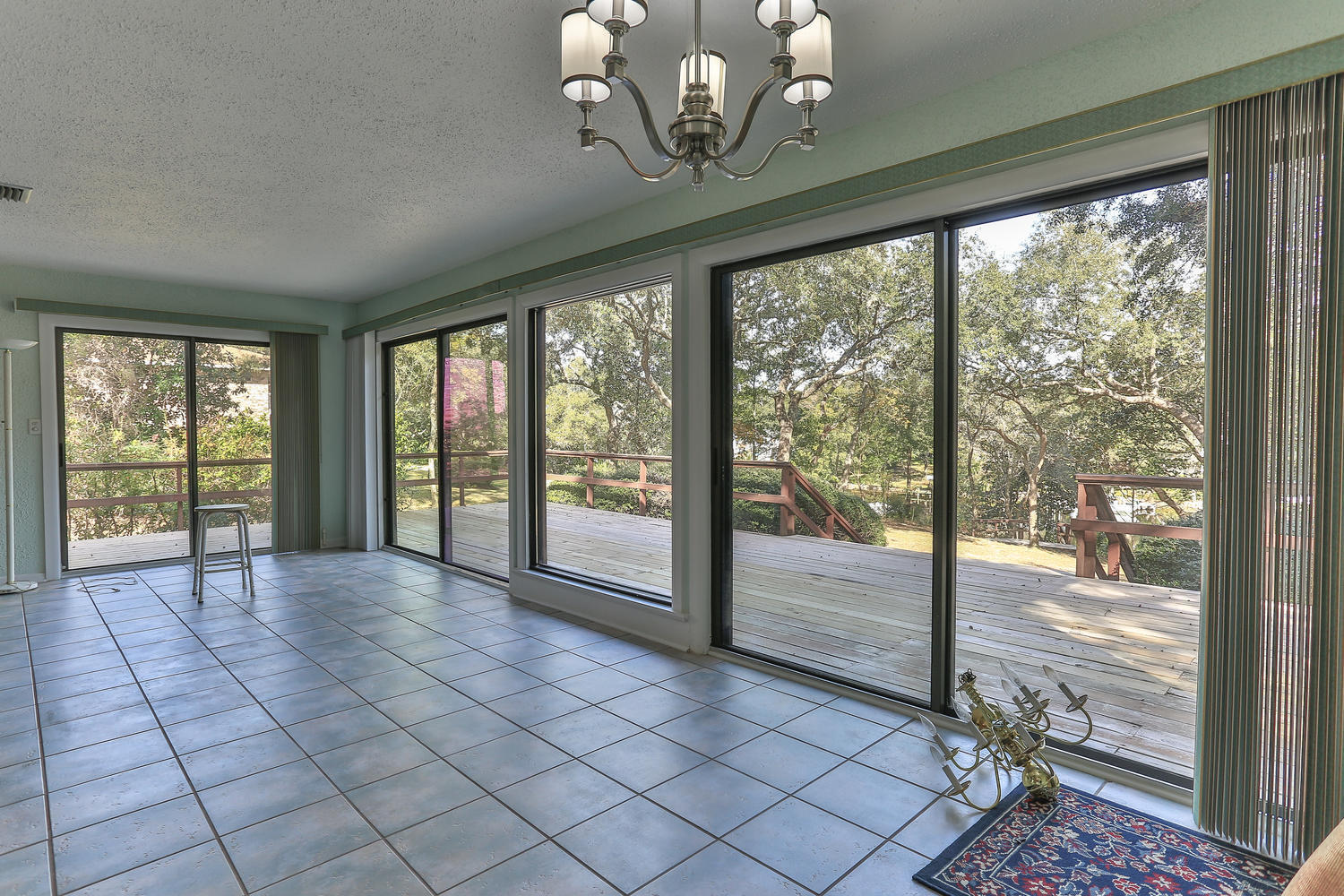 GARNIERS HEIGHTS - Residential