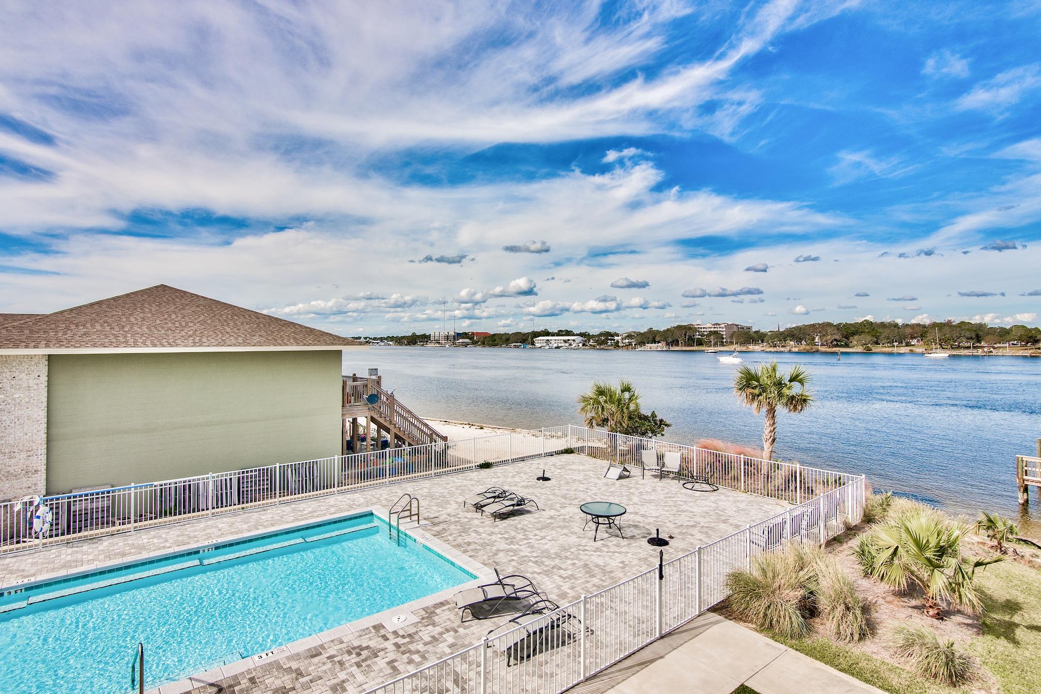 Sound Side Lofts - Residential