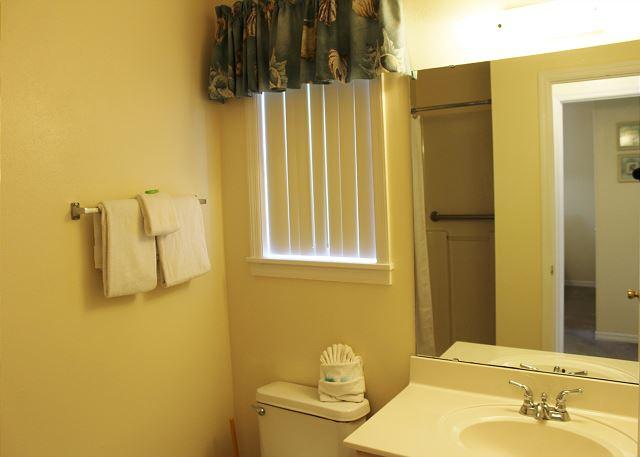 BEACHSIDE VILLAS CONDO - Residential