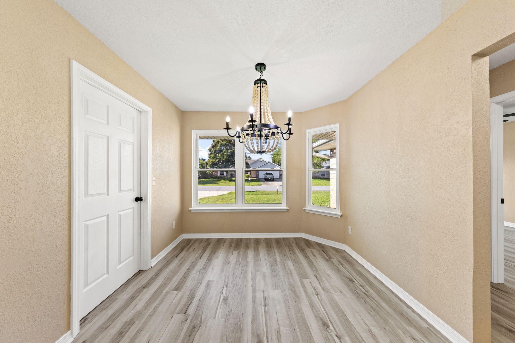 LIVE OAK - Residential