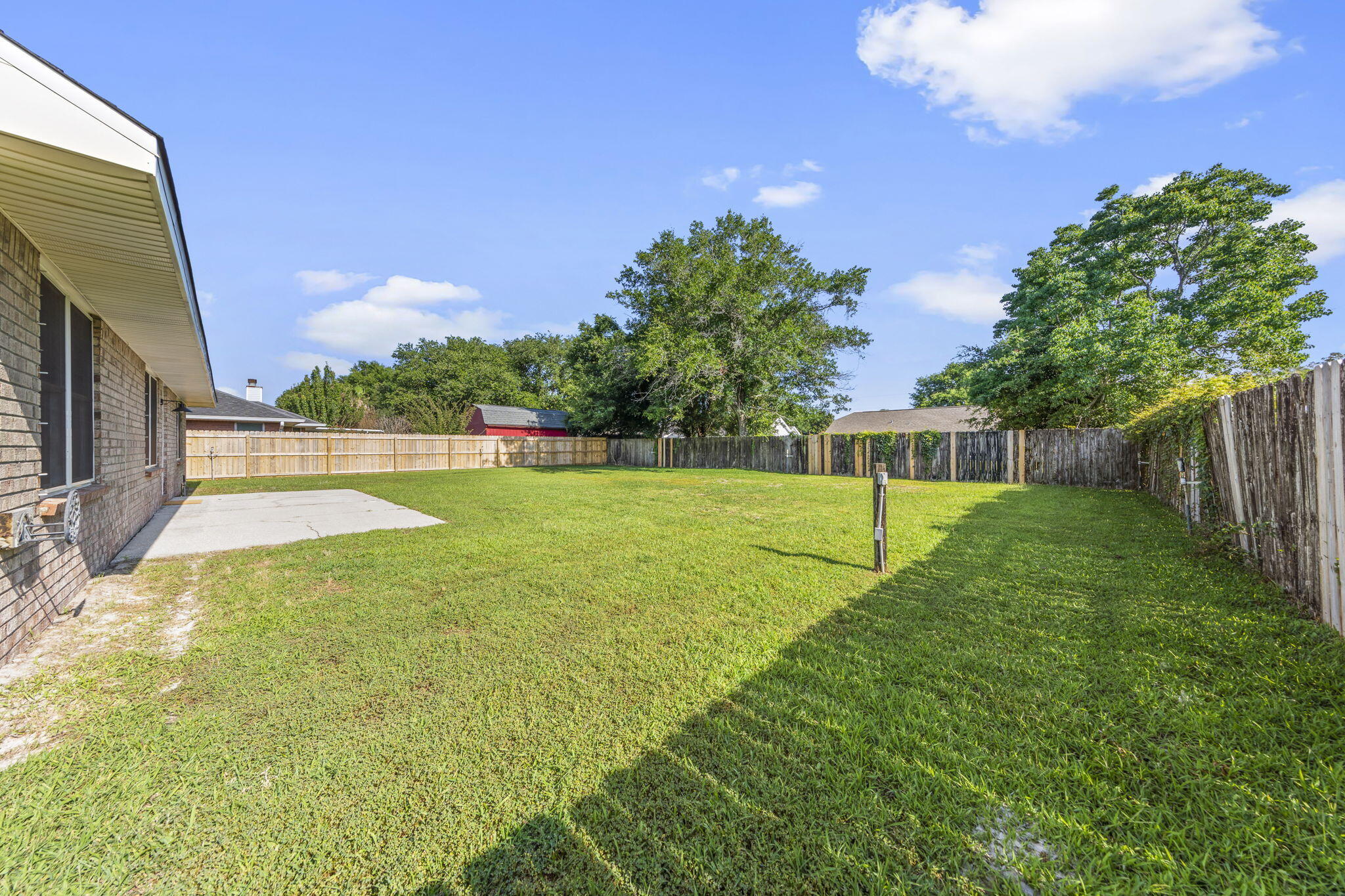 LIVE OAK - Residential