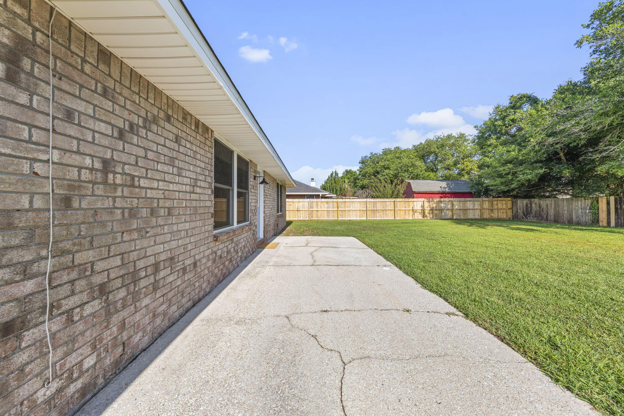 LIVE OAK - Residential