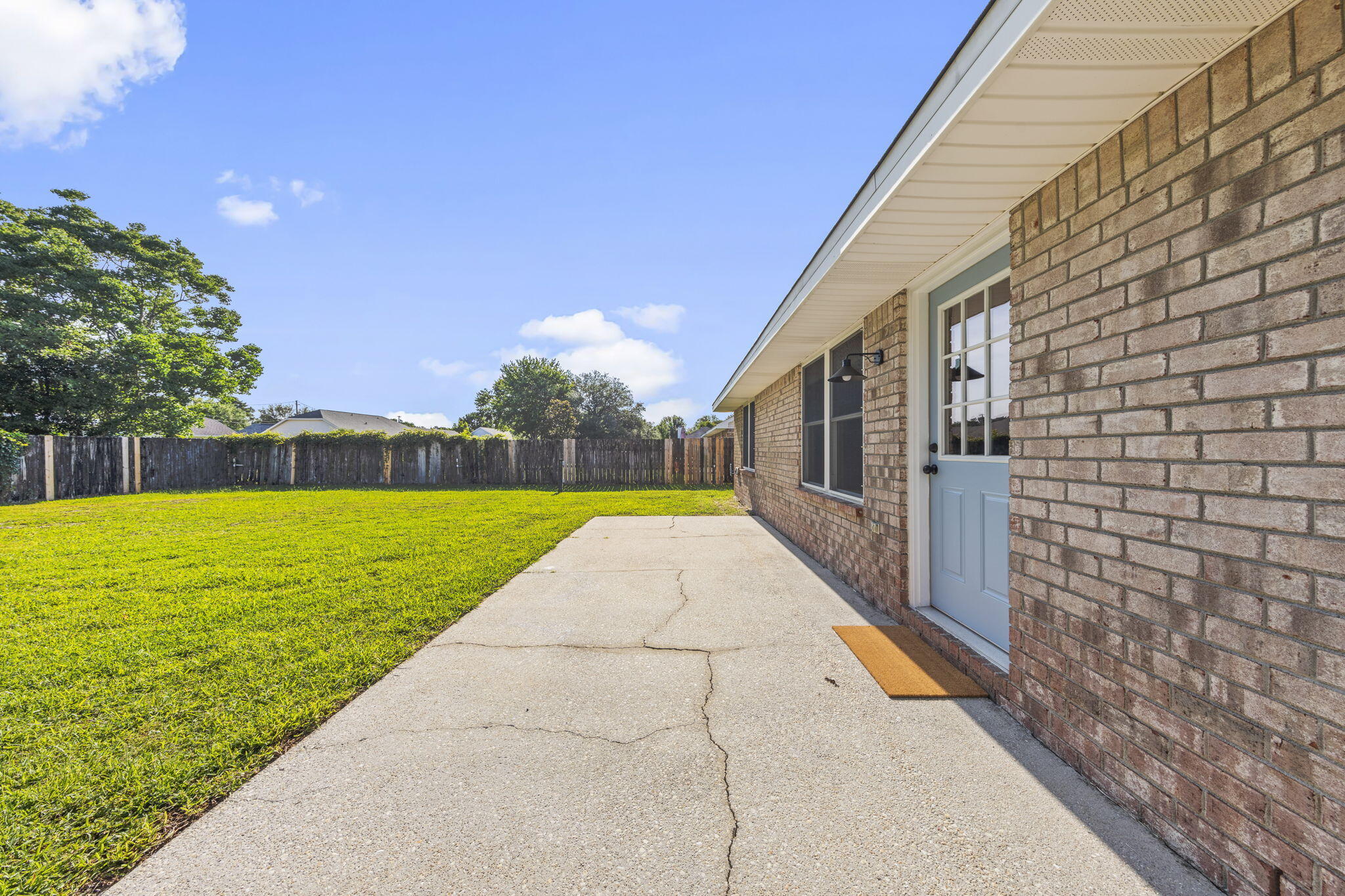 LIVE OAK - Residential