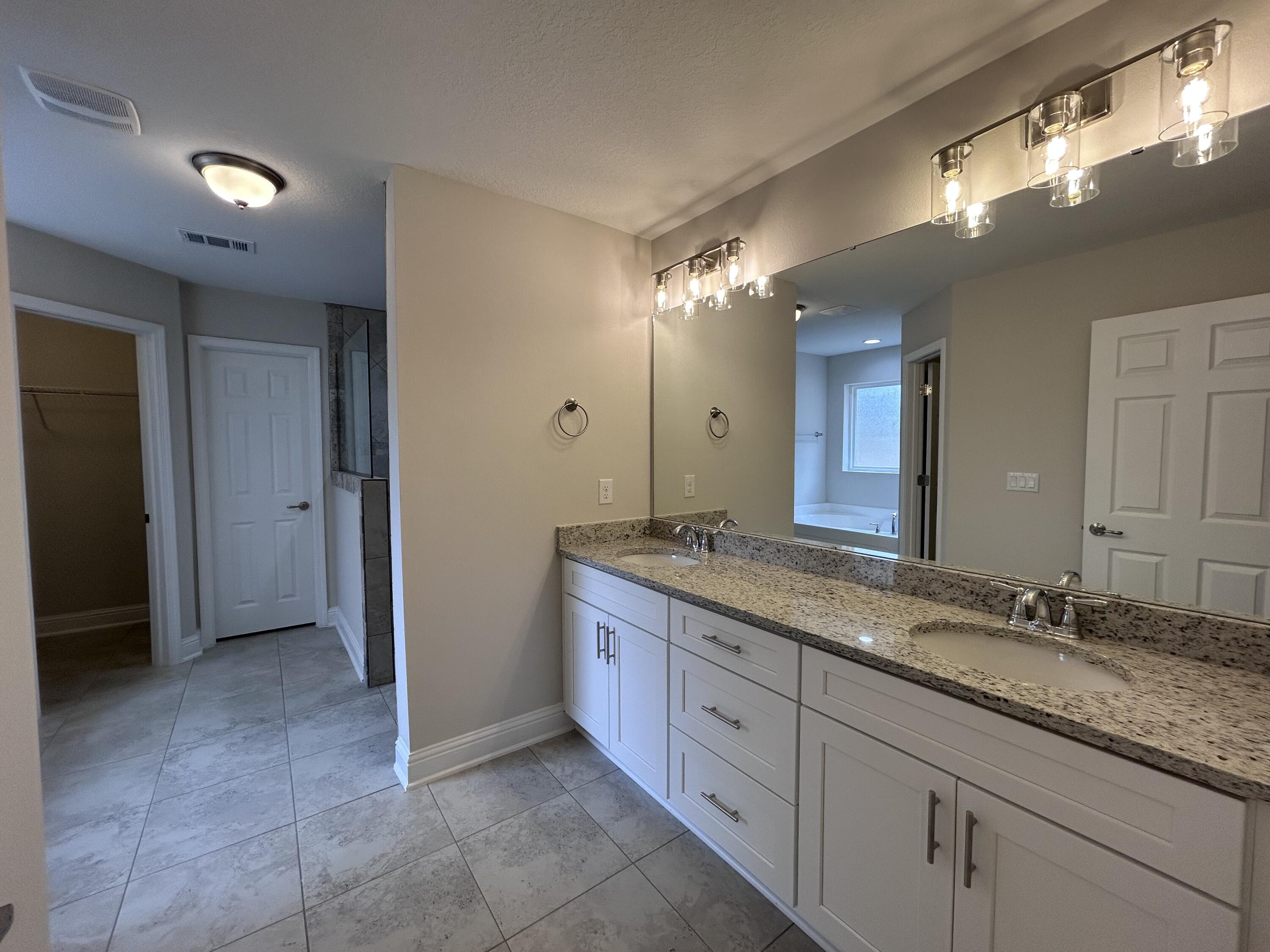 HIDDEN PINES ESTATES - Residential