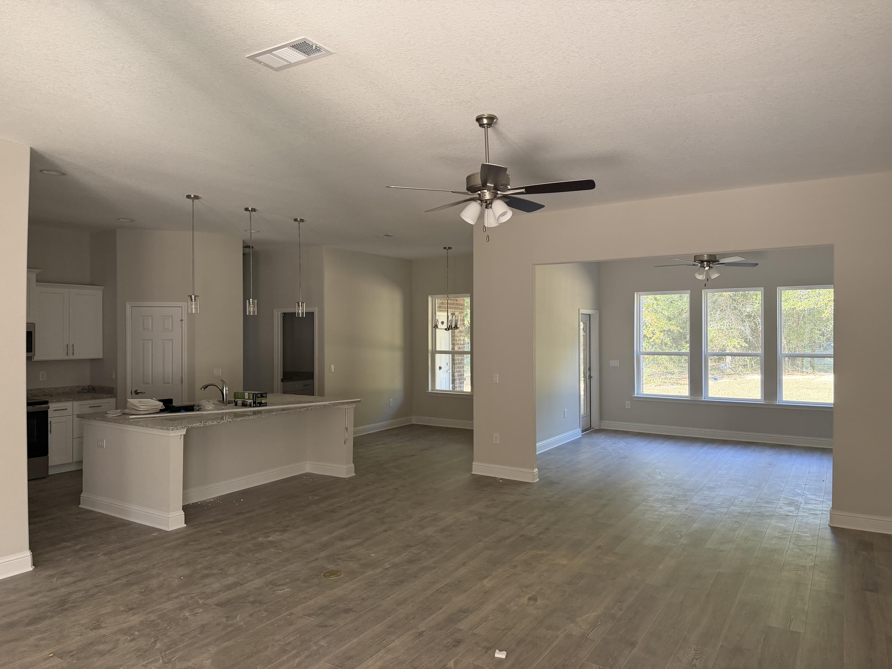 HIDDEN PINES ESTATES - Residential