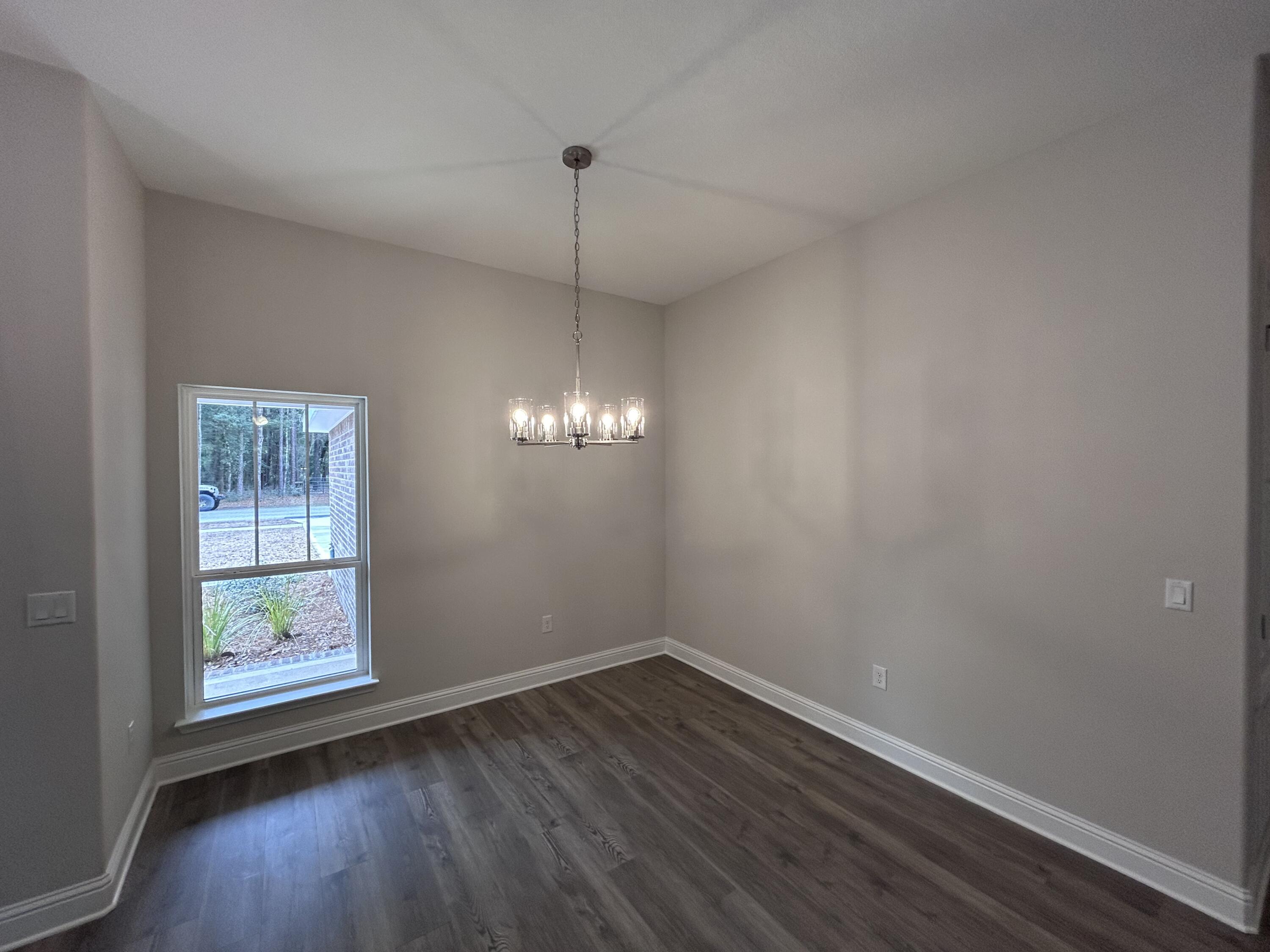 HIDDEN PINES ESTATES - Residential