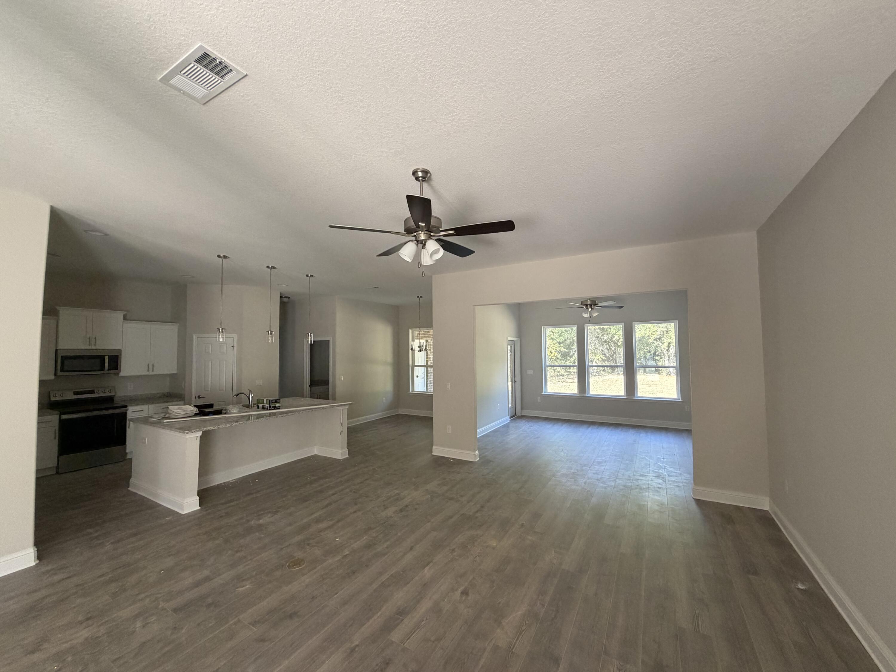 HIDDEN PINES ESTATES - Residential