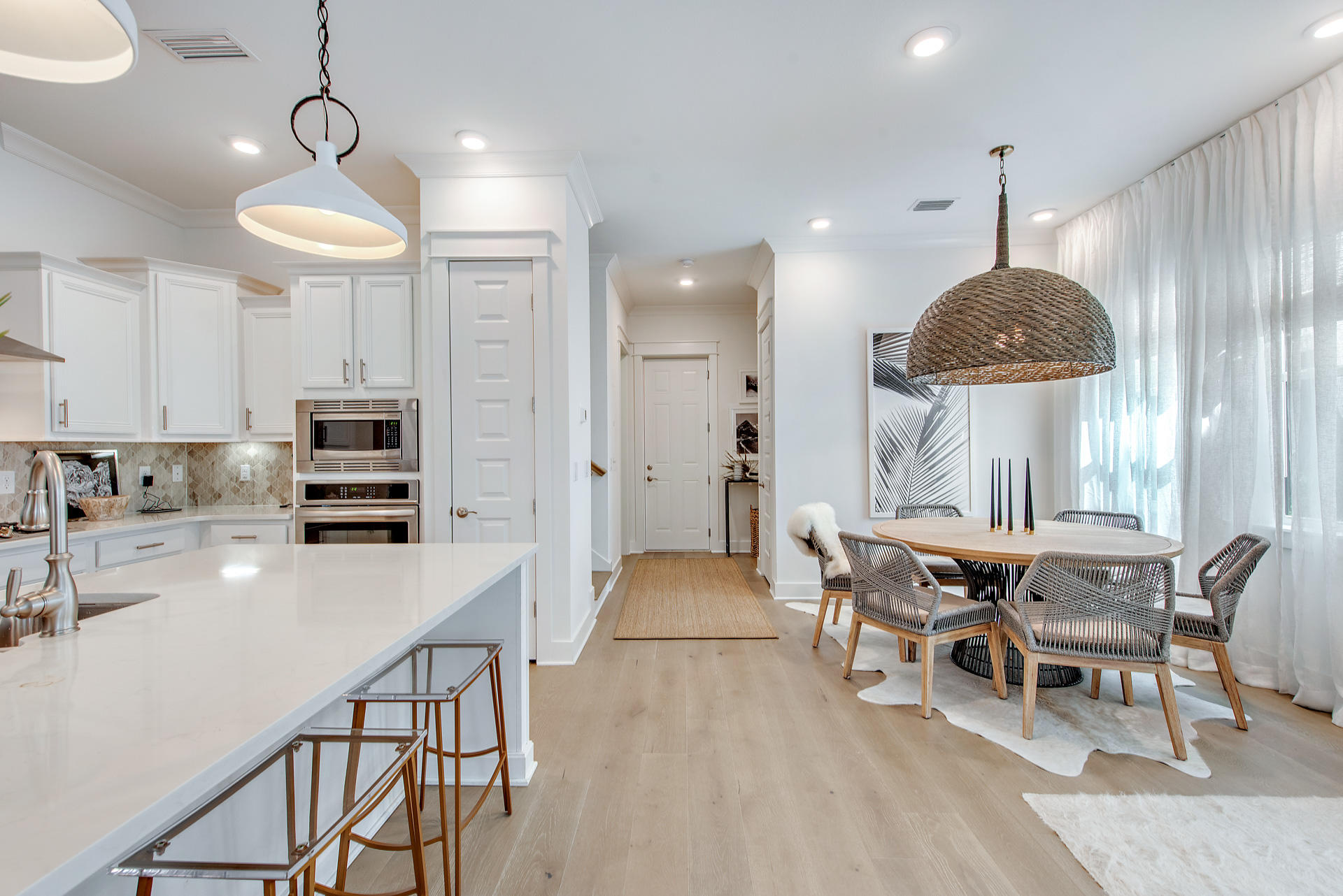 PROMINENCE - Residential