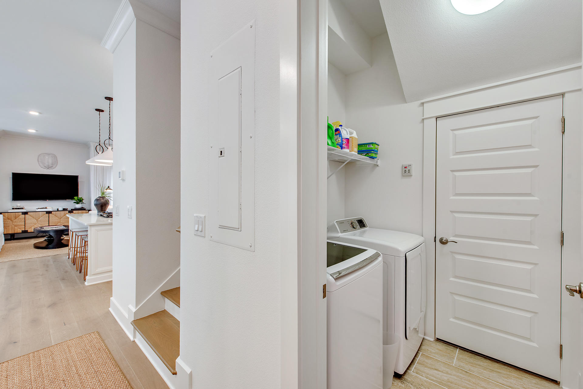PROMINENCE - Residential