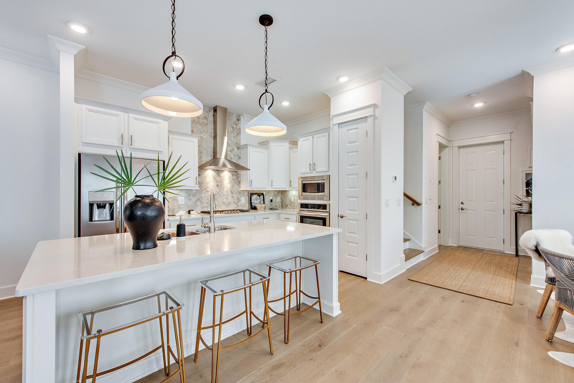 PROMINENCE - Residential