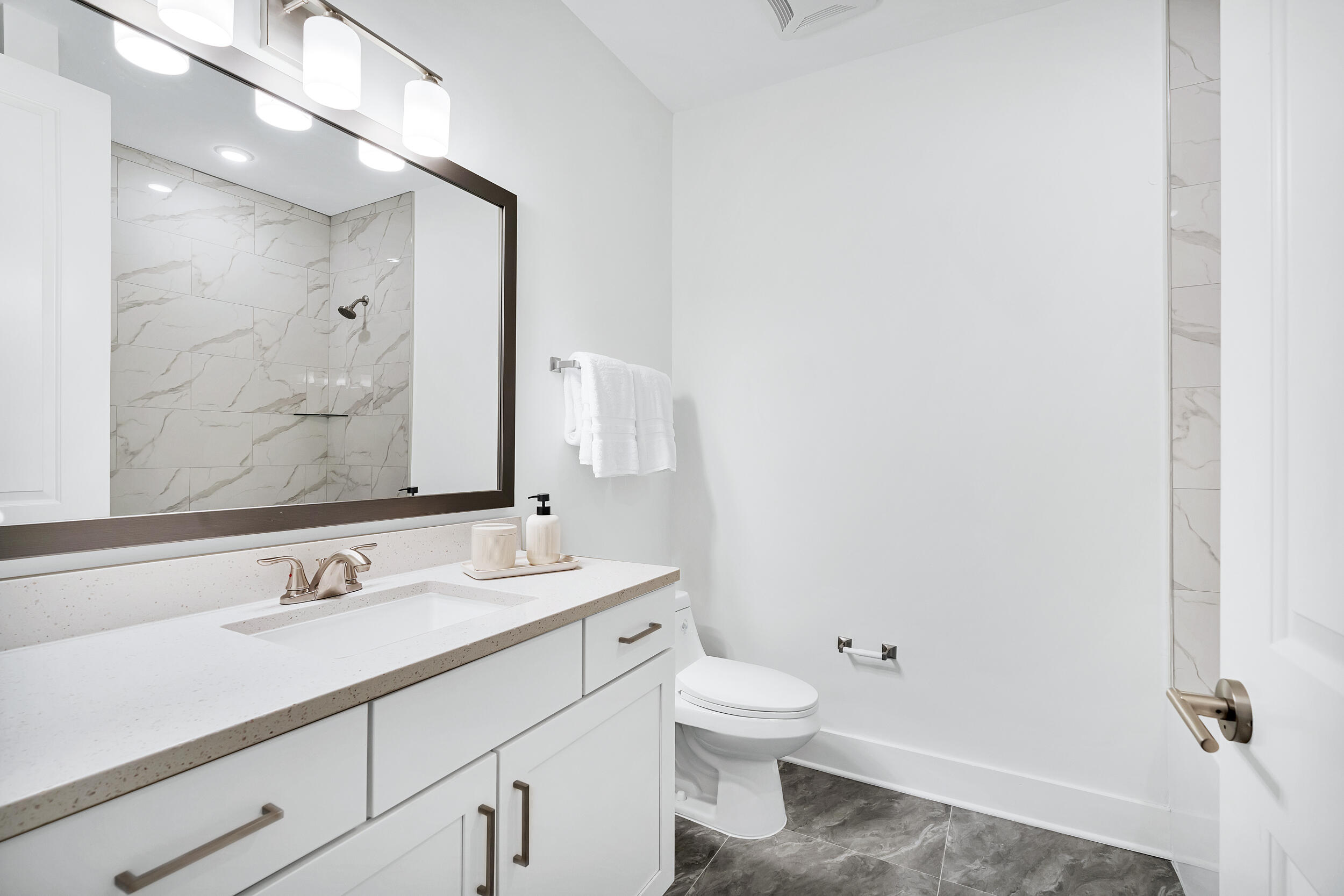 Pinewood 30A - Residential