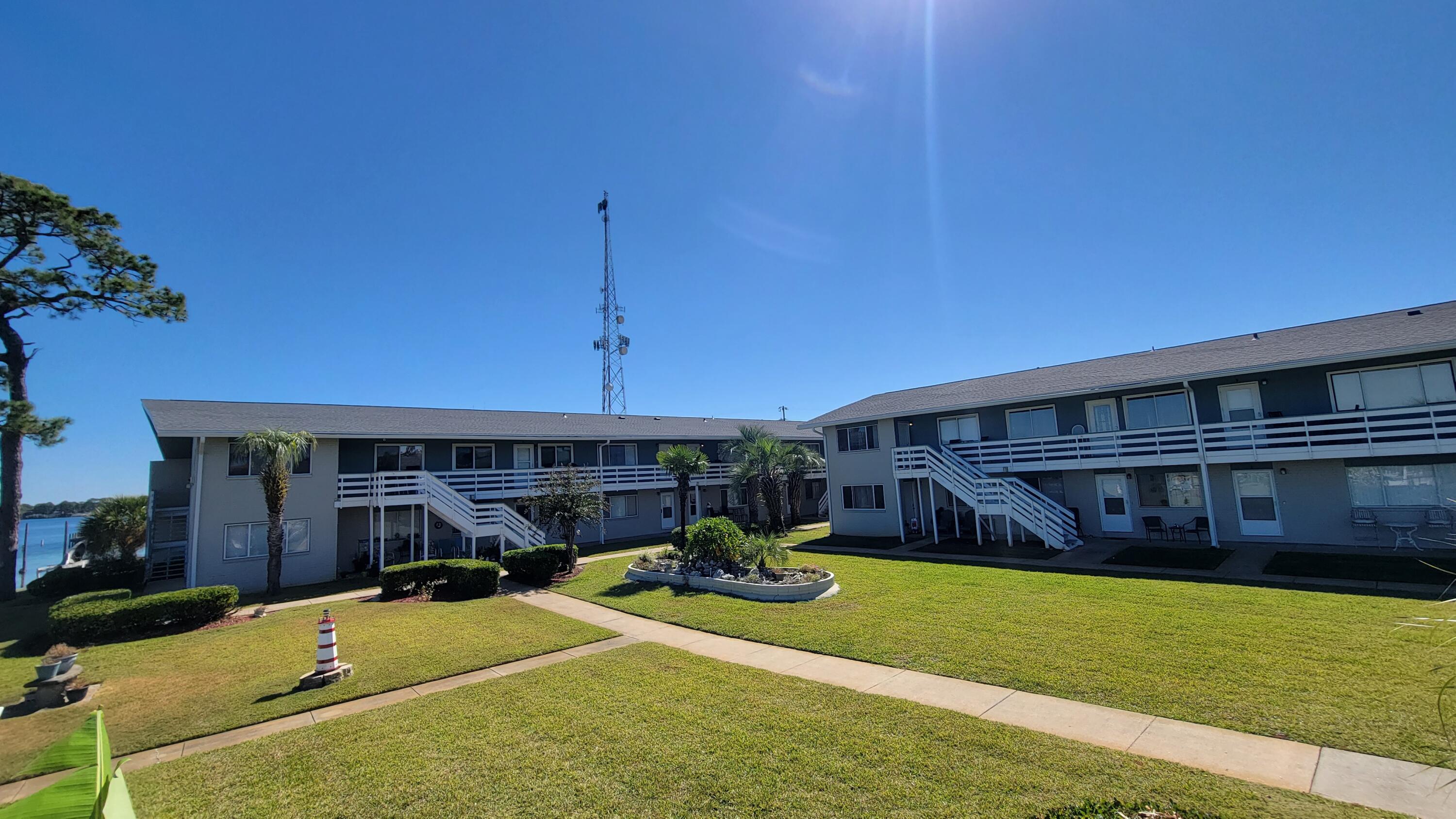 BAYVIEW WATERS CONDO - Residential Lease