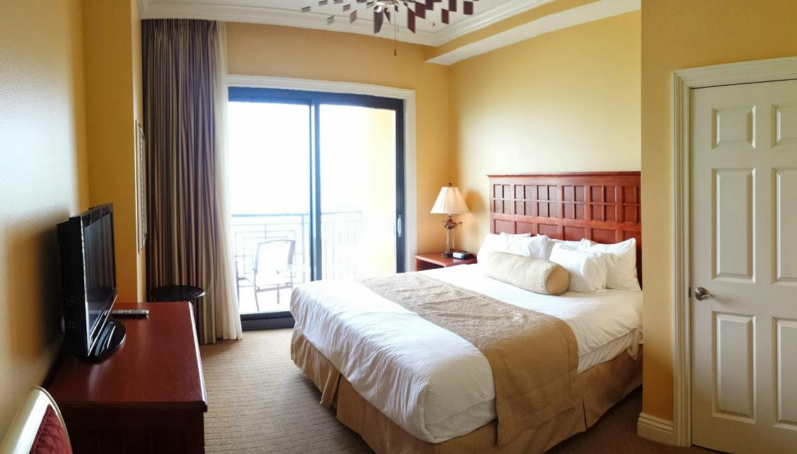 EMERALD GRANDE at Harbor Walk Village - Residential