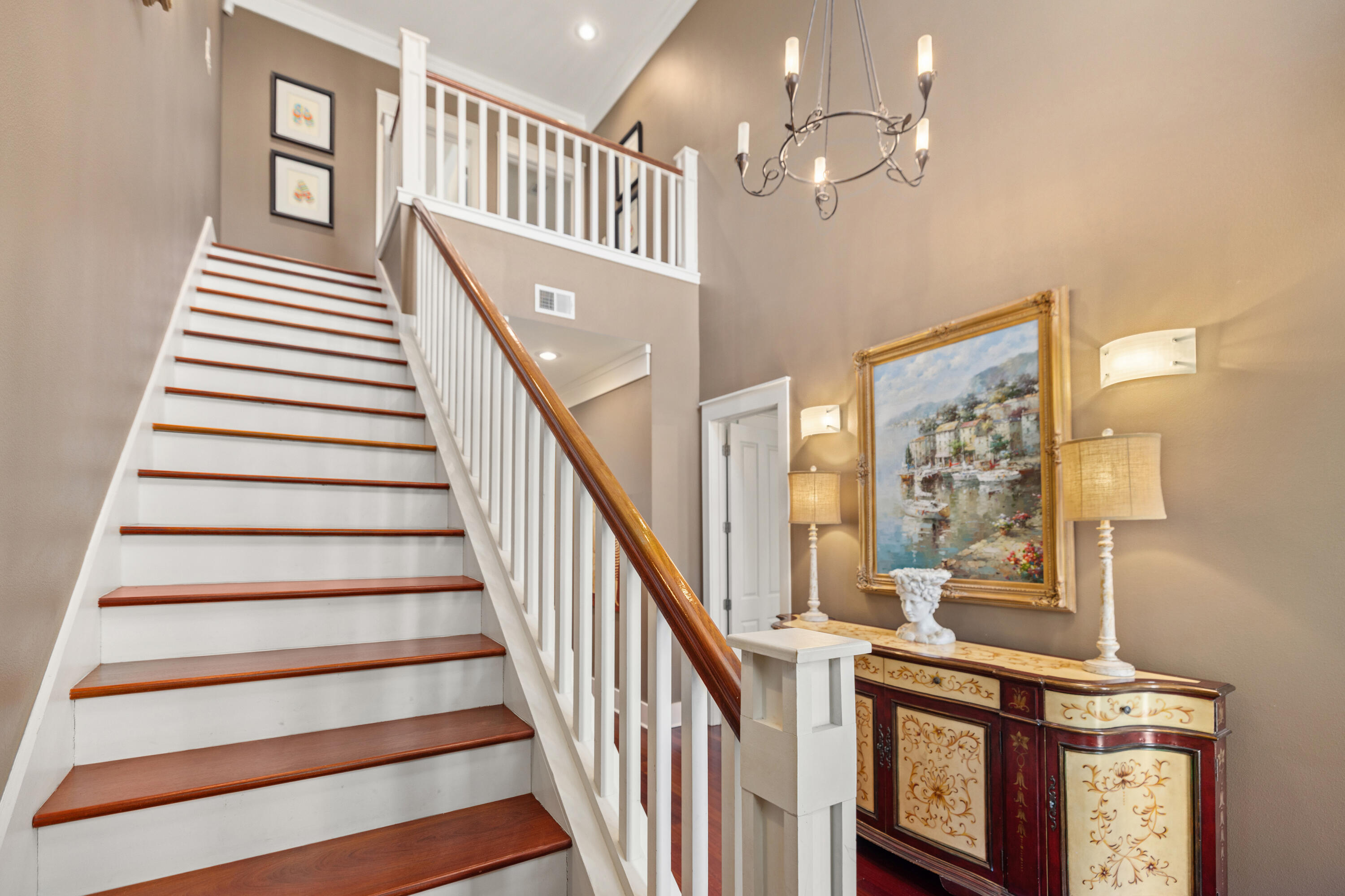 LAUREL GROVE - Residential