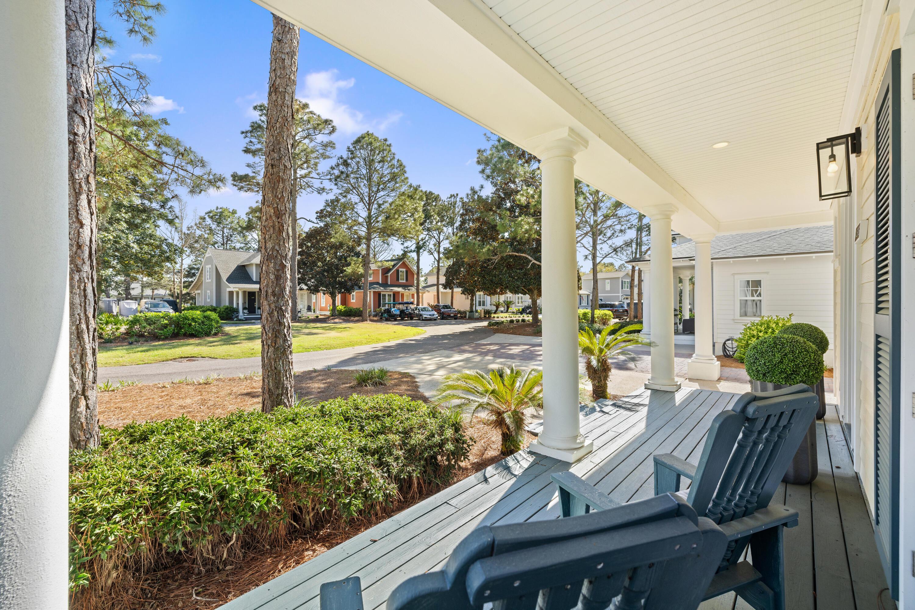 LAUREL GROVE - Residential