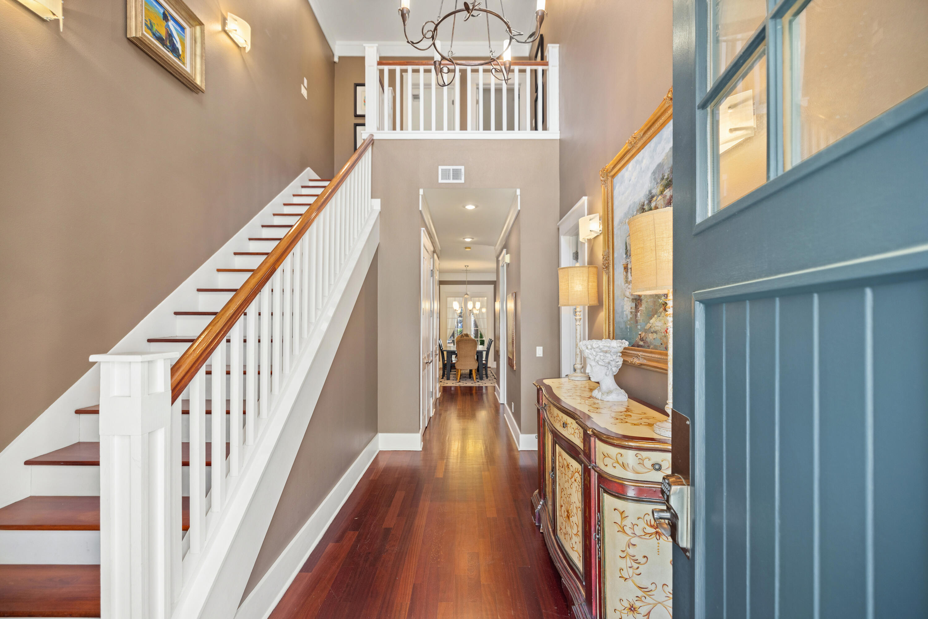 LAUREL GROVE - Residential
