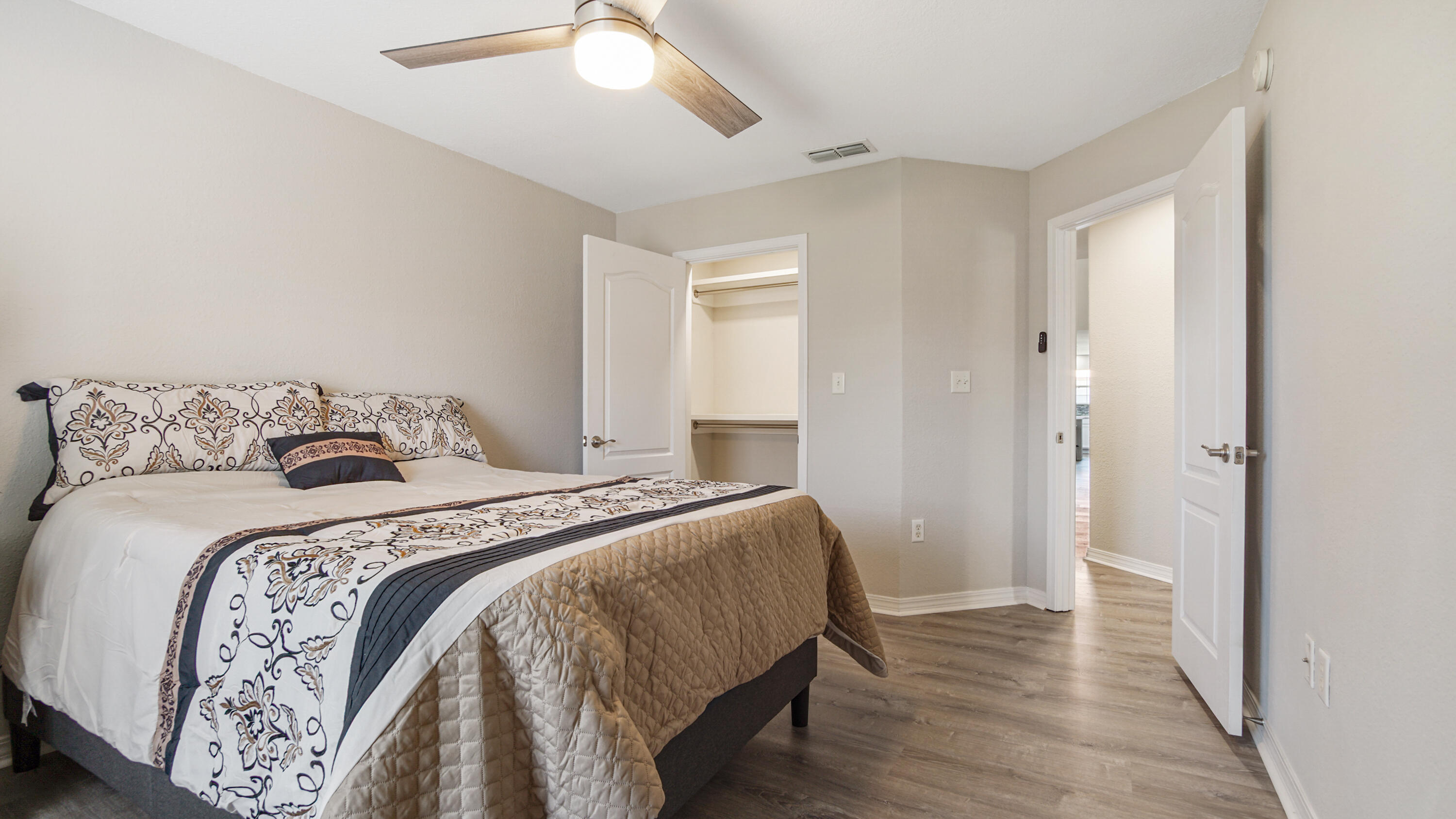 DRIFTWOOD ESTATES - Residential