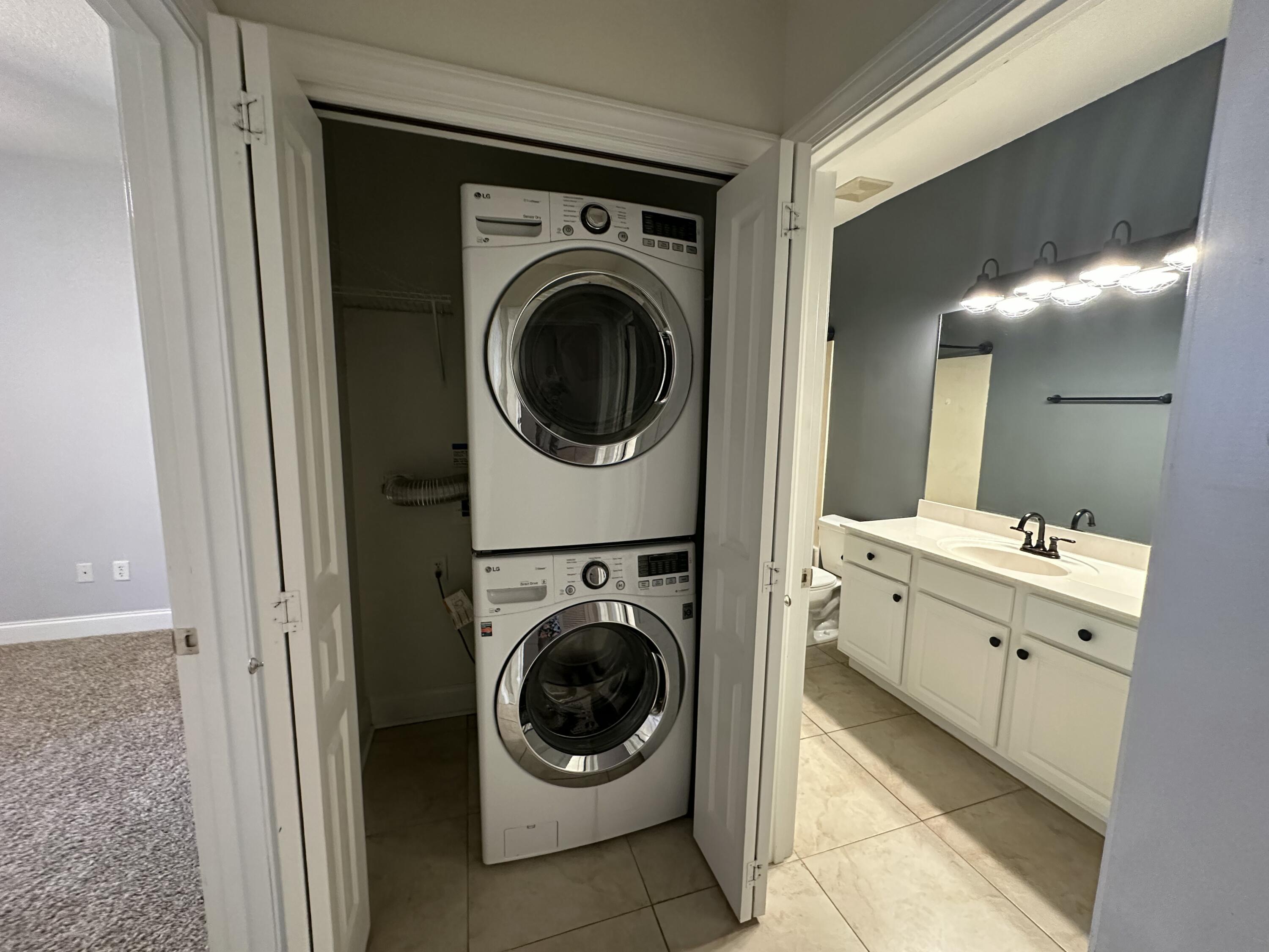 FRENCH QUARTERS - Residential Lease