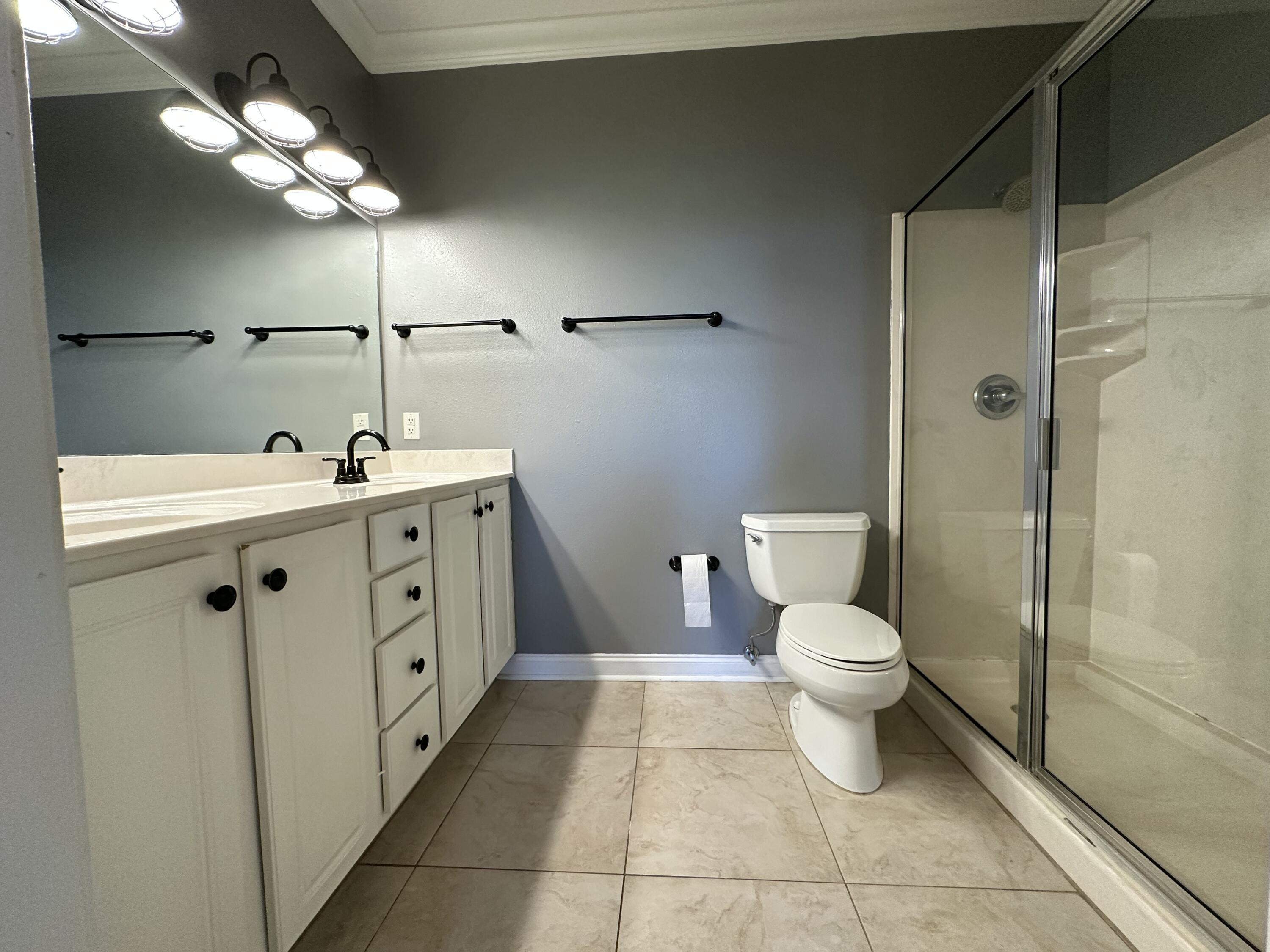 FRENCH QUARTERS - Residential Lease