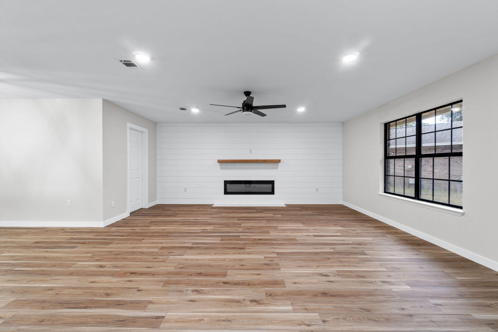 CARIBBEAN VILLAGE EAST 3 - Residential