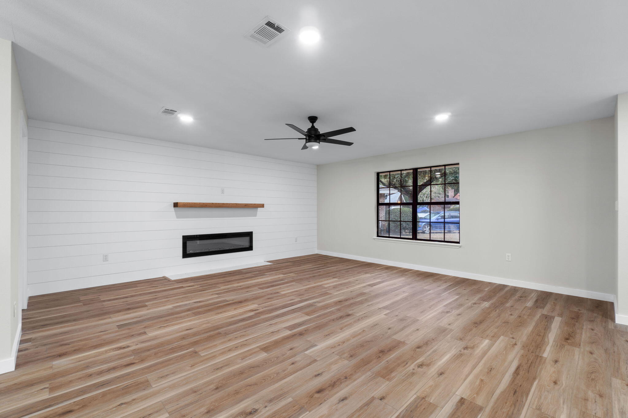 CARIBBEAN VILLAGE EAST 3 - Residential