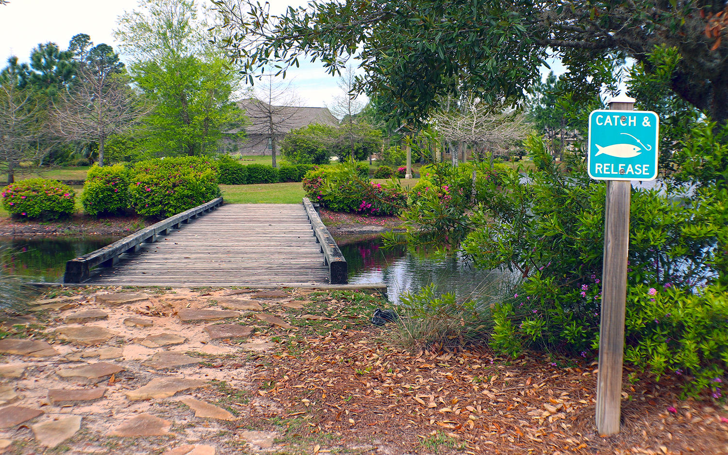 DRIFTWOOD ESTATES - Residential Lease