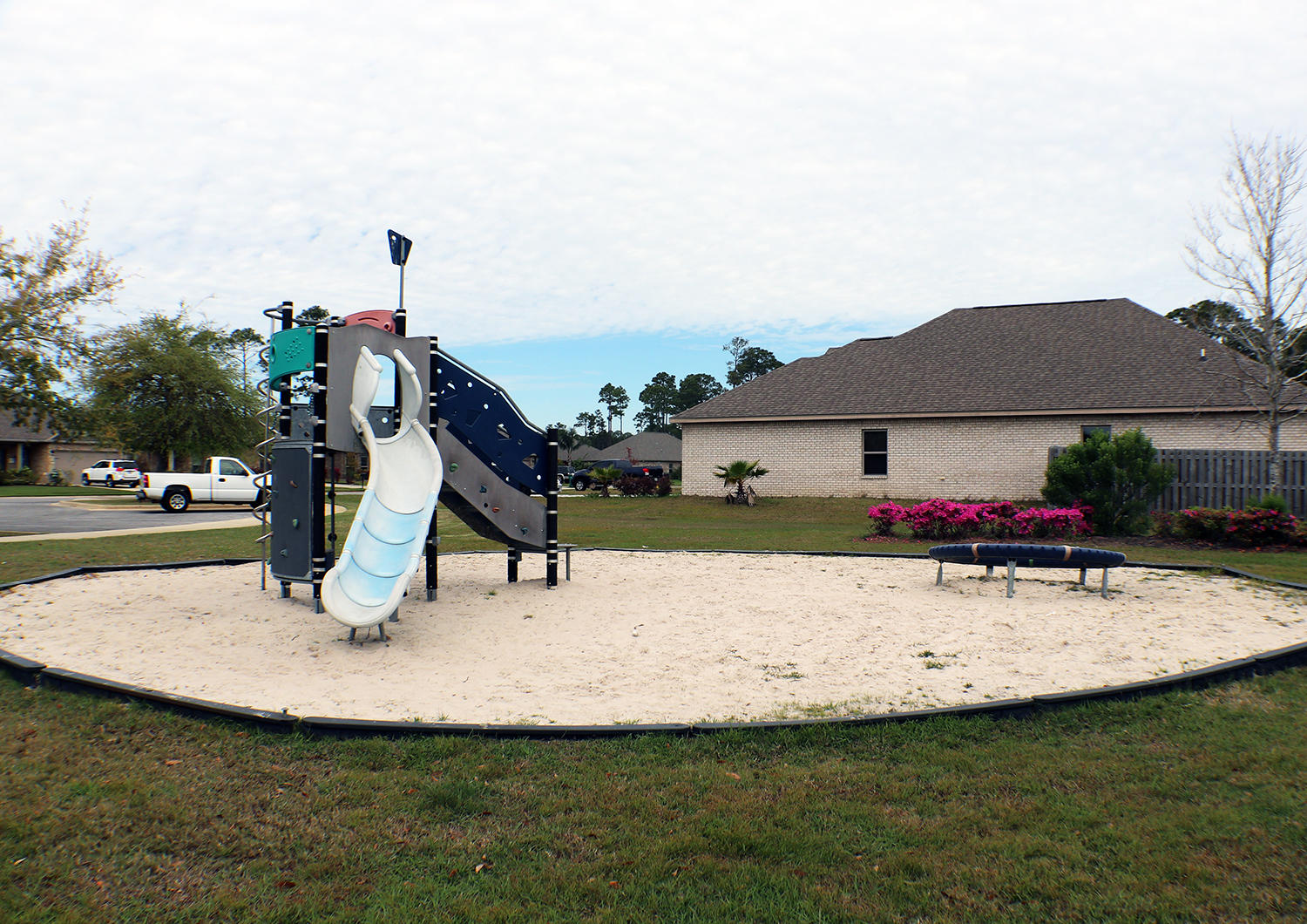 DRIFTWOOD ESTATES - Residential Lease