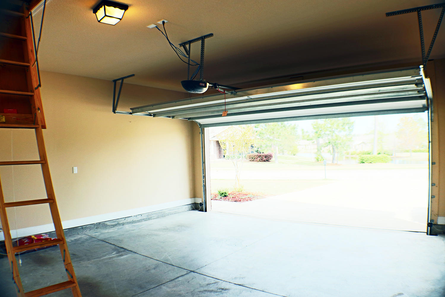 DRIFTWOOD ESTATES - Residential Lease