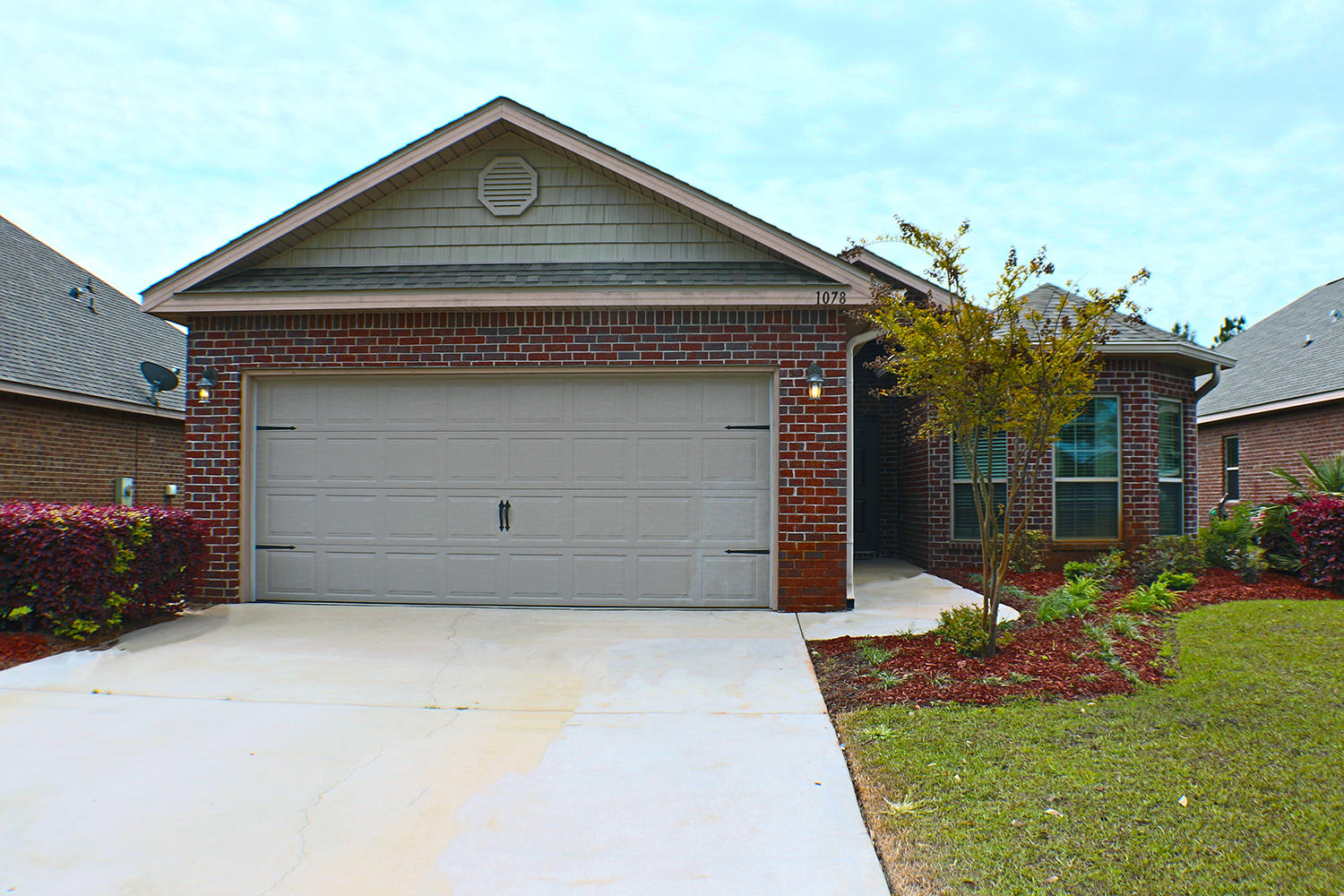 DRIFTWOOD ESTATES - Residential Lease