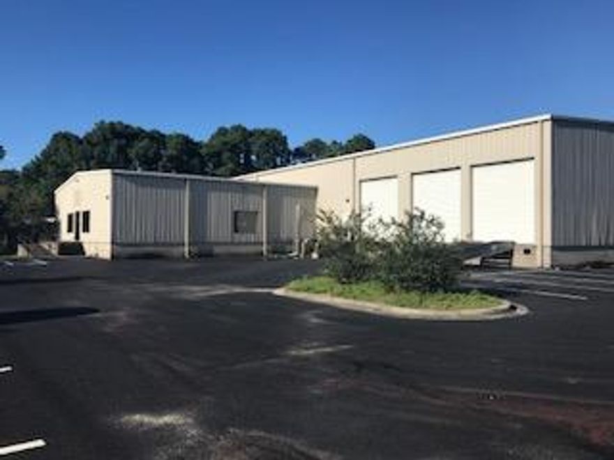 12000 SF Flex space, 3000 Sf of Showroom, 9000 Sf of warehouse space, 3 dock high rollup doors, free standing building, parking lot just sealed and striped, great location