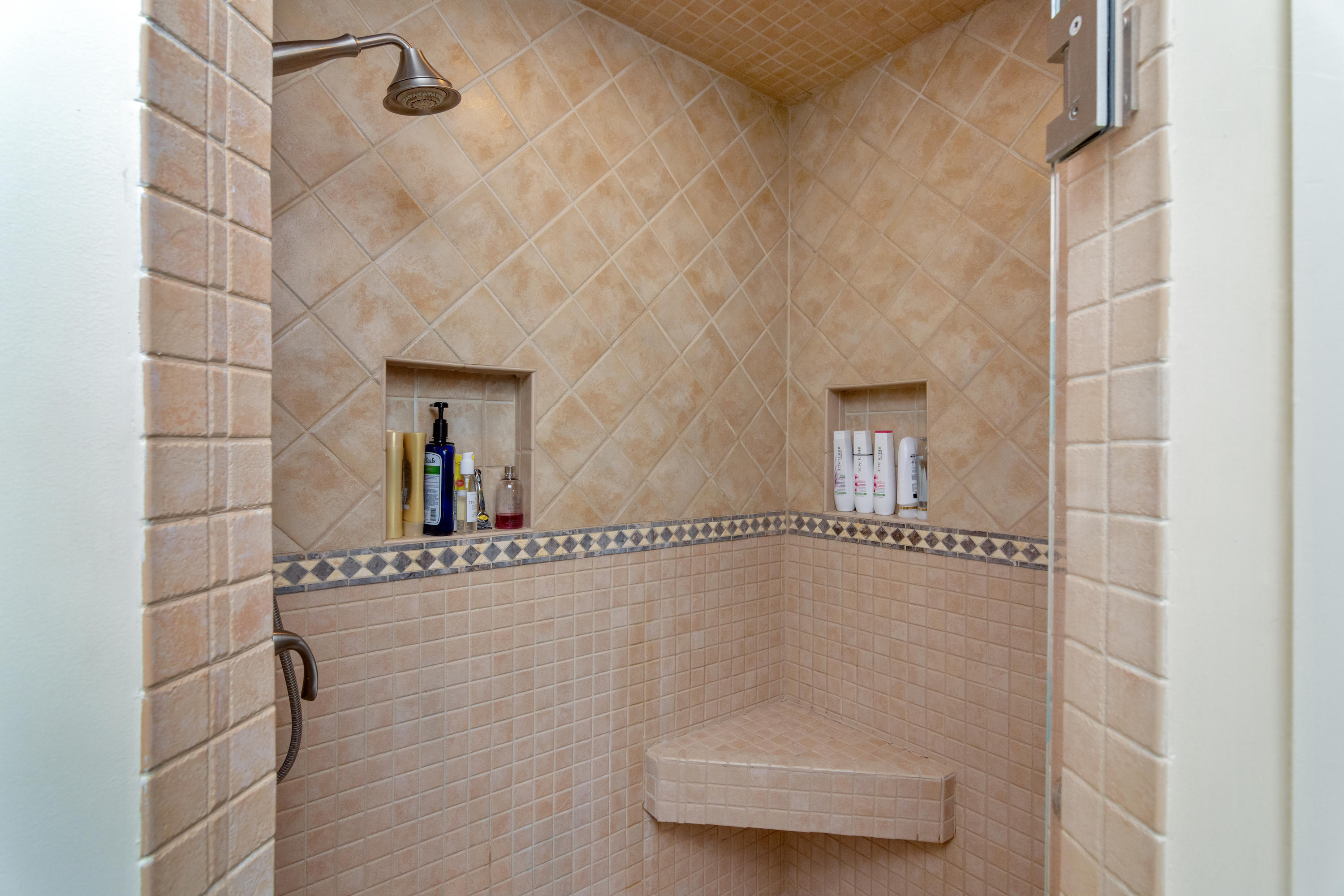 FOREST PLACE S/D - Residential