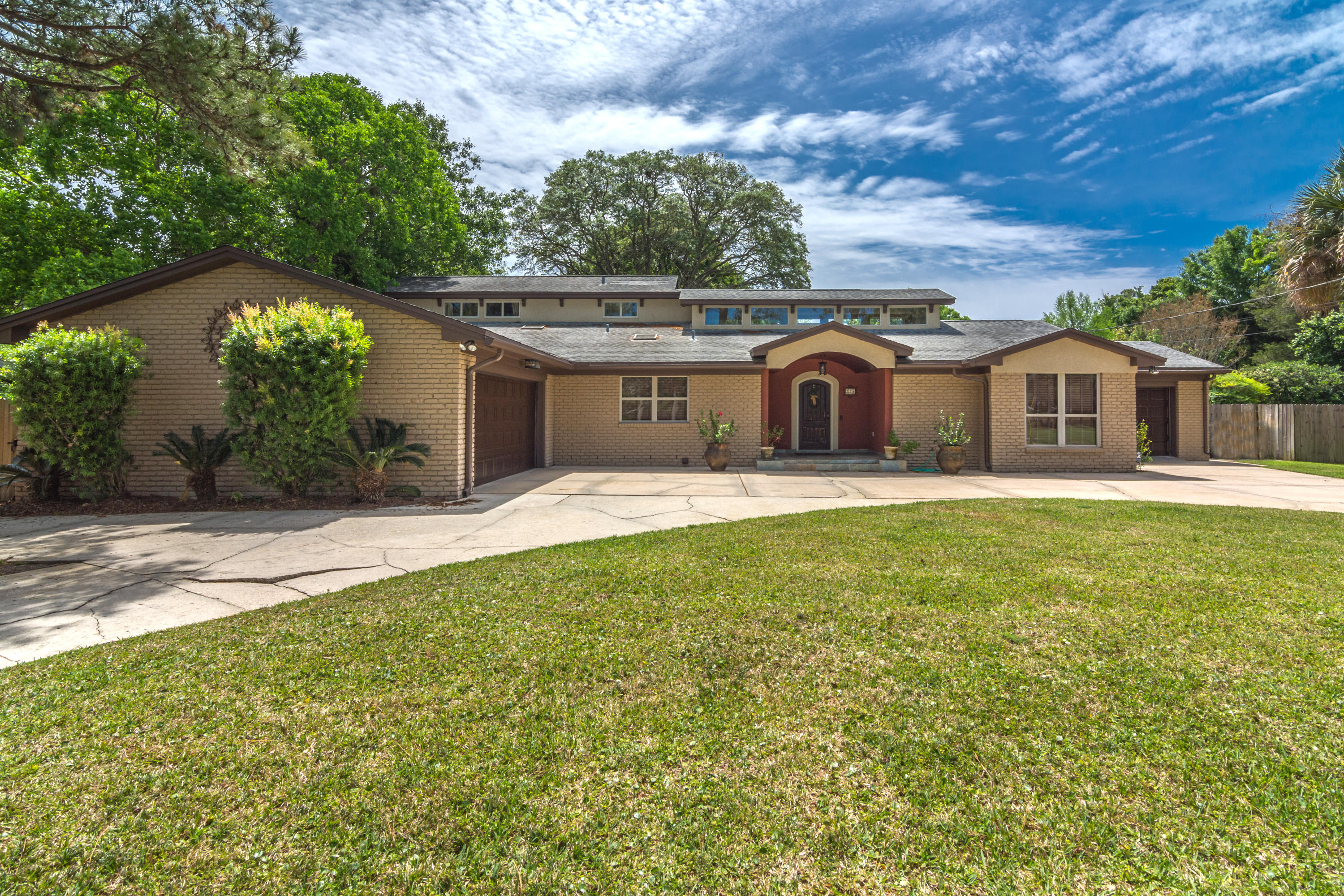 FOREST PLACE S/D - Residential