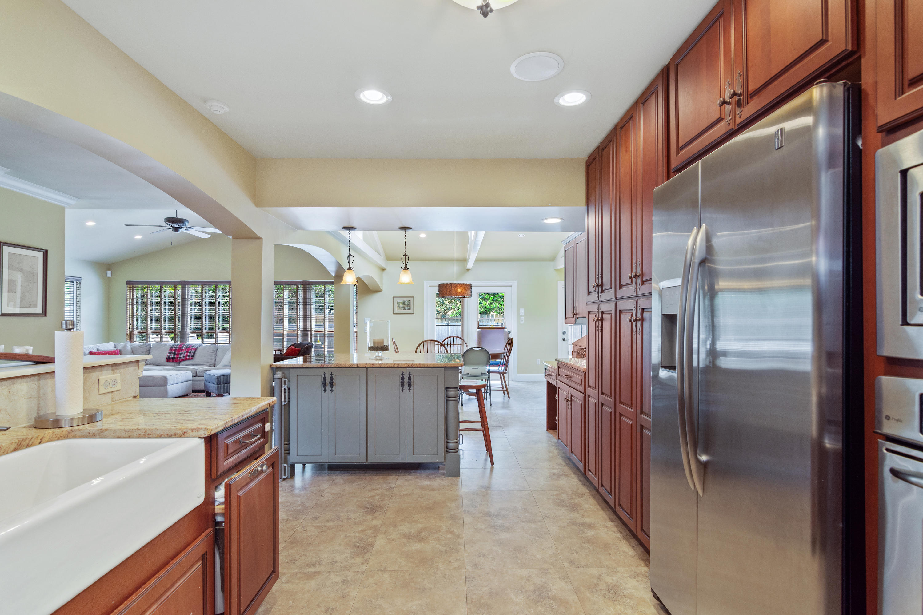 FOREST PLACE S/D - Residential