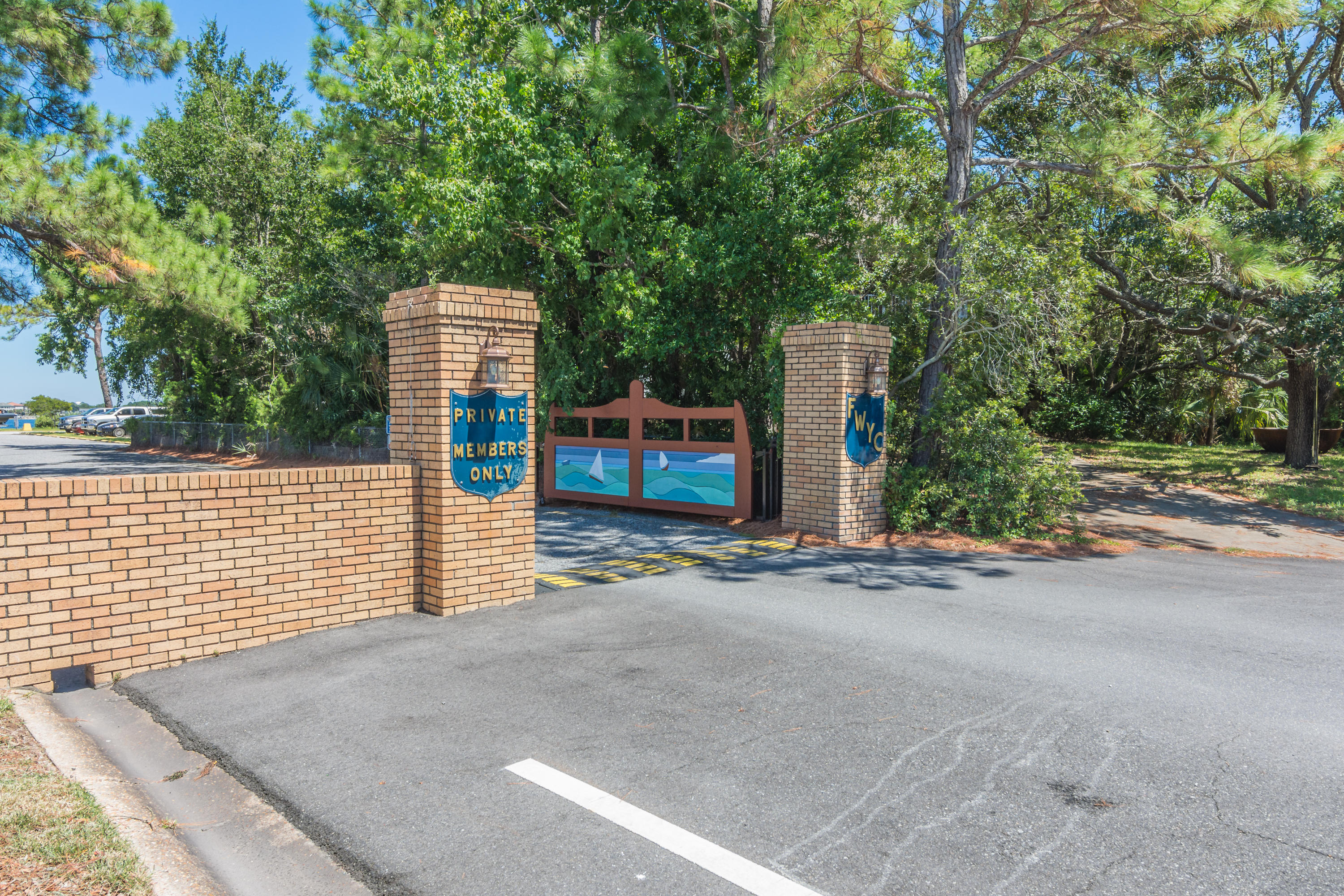 FOREST PLACE S/D - Residential