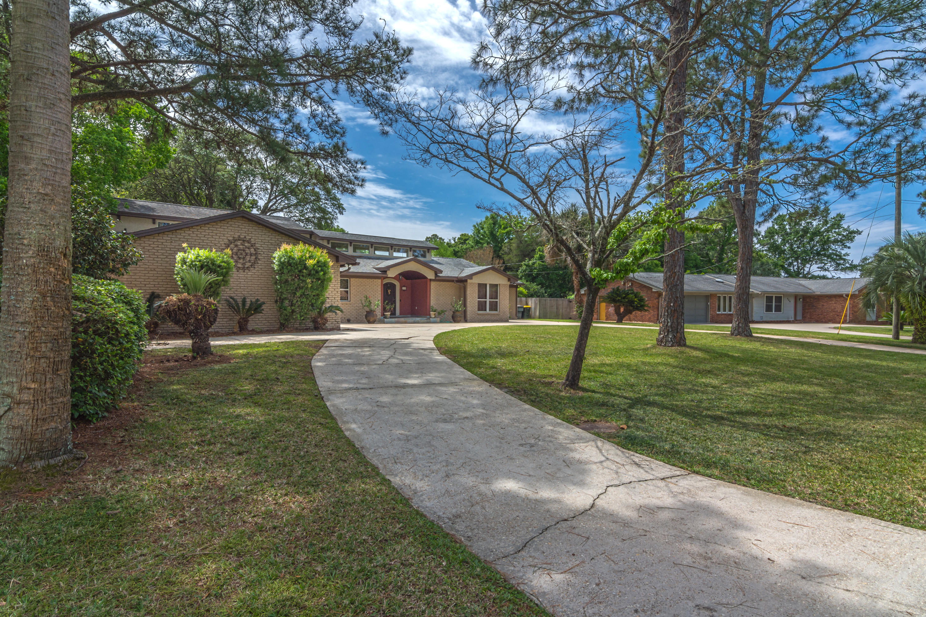 FOREST PLACE S/D - Residential