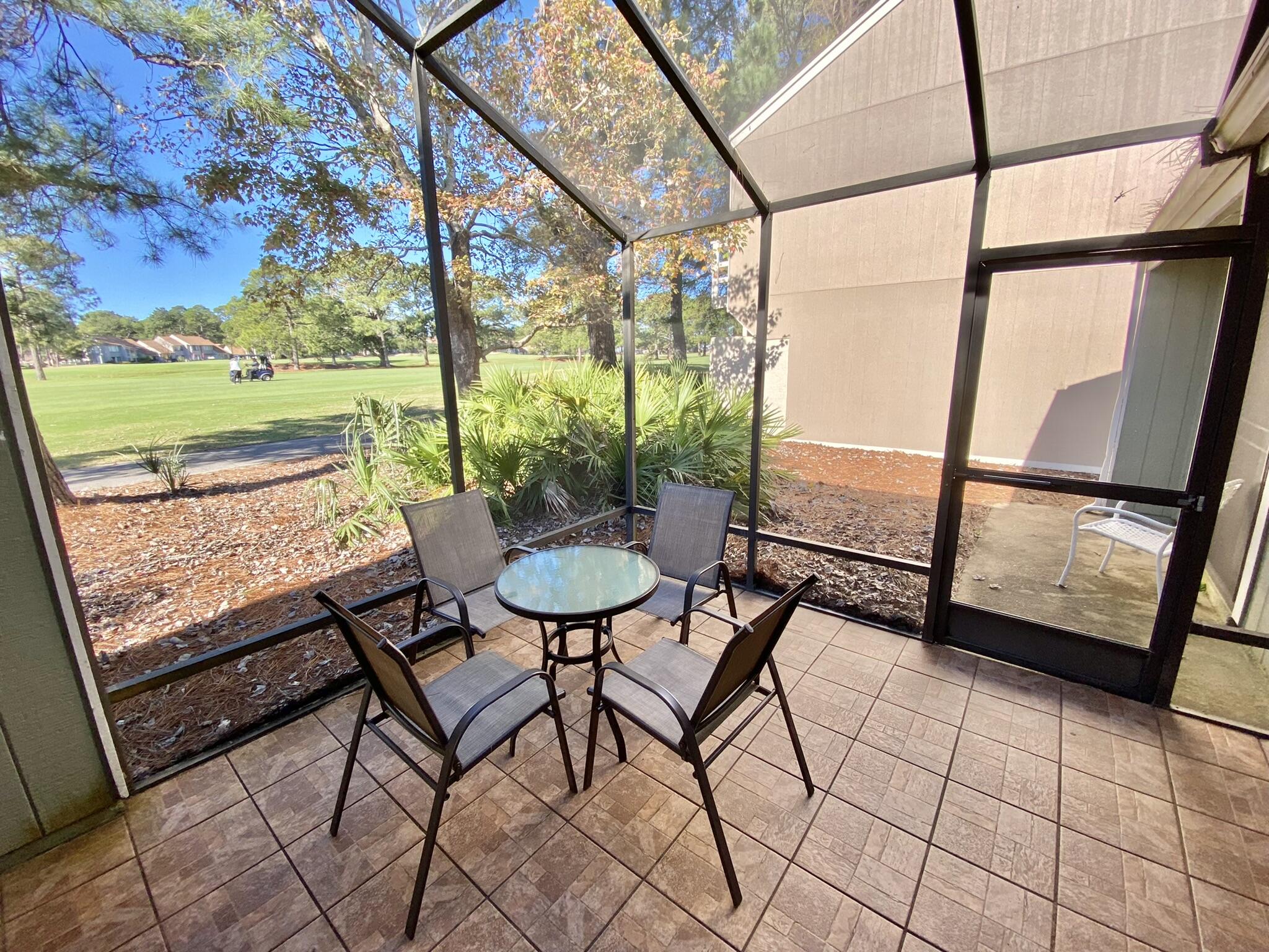 LINKSIDE VILLAGE UNIT 1 - Residential