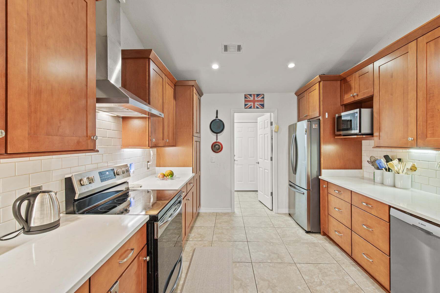 NAVARRE 1ST ADDN - Residential