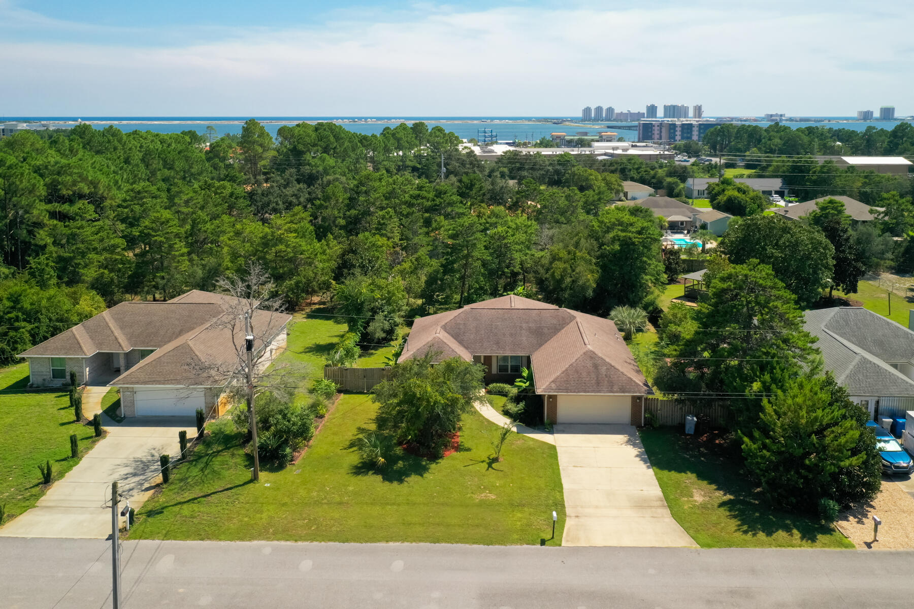 NAVARRE 1ST ADDN - Residential