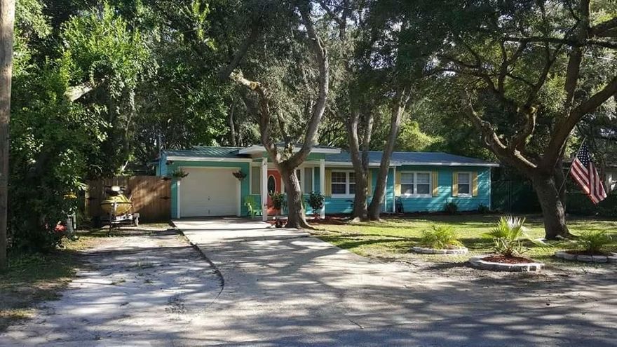 Pics coming soon!!!  Historic 1950s home in Fort Walton Beach.  Large yard with mature oak trees.  The kitchen has granite counters and stainless appliances with glass tiled backsplash.  There is hardwood floor throughout most of the home, with a tiled foyer, kitchen and bathroom. Seller is offering a $1,000 flooring credit with a full price offer for the bonus room.  A metal roof was installed in 2013 and home sits less than a 1/2 mile to the water.  Home is block construction and has very economical utility bills. Come and enjoy your new to you  home in Elliott's Point.  Double paned windows throughout, with the exception of the mudroom. HVAC replaced 2014, new lawn pump in 2019.  Washer and dryer do not convey