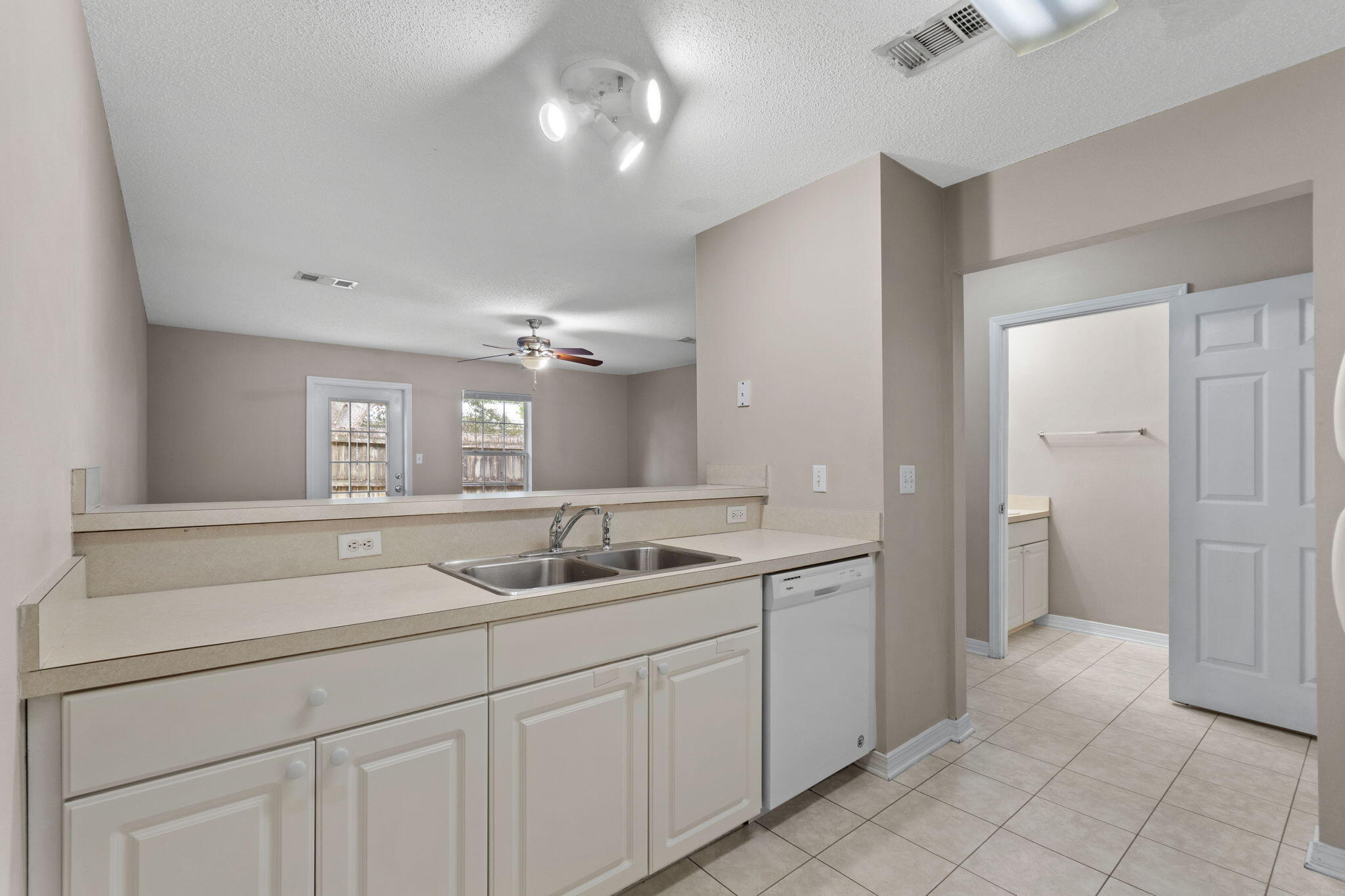 KEYSTONE T/H - Residential