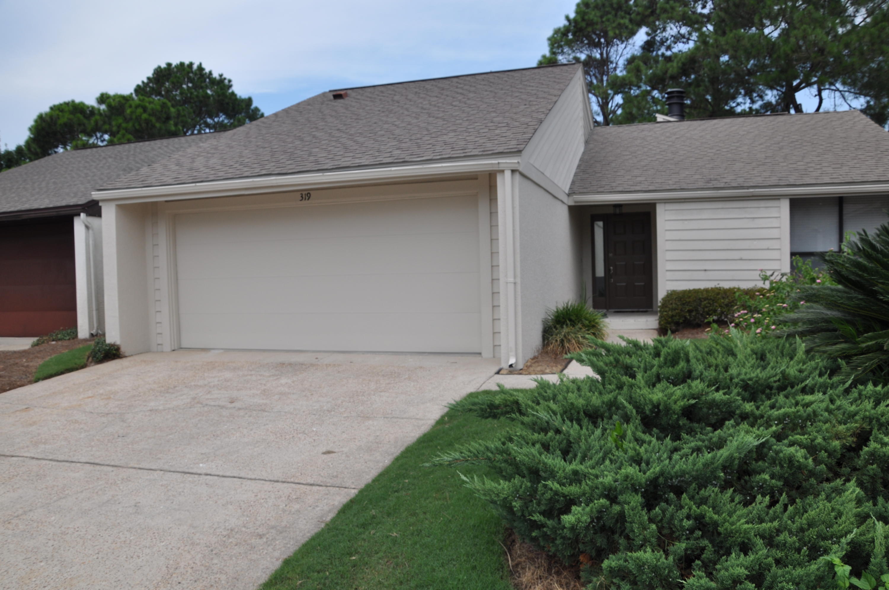 L'Atrium - Residential Lease