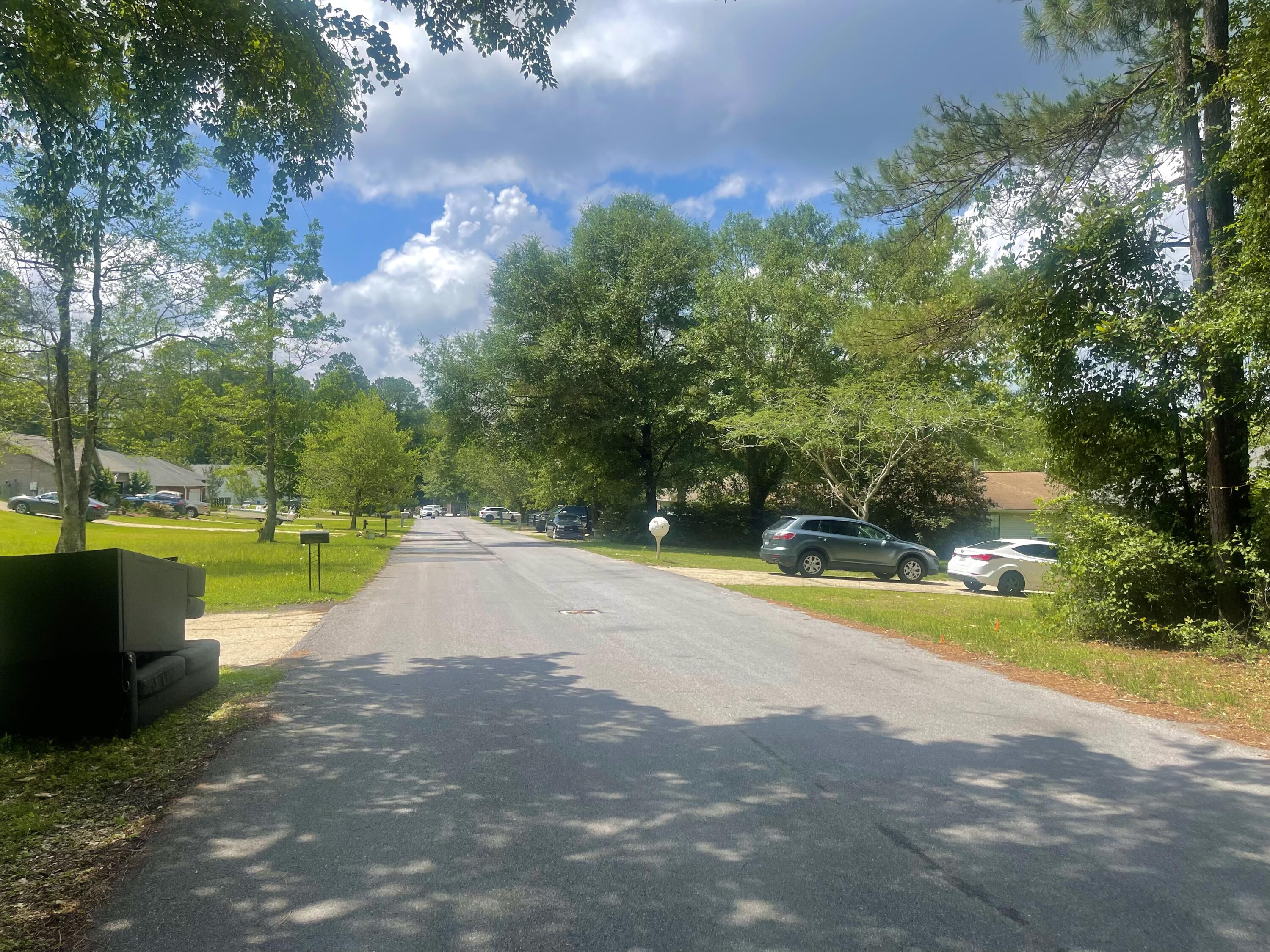 COUNTRY CLUB ESTATES 1 OF CRESTVIEW - Land